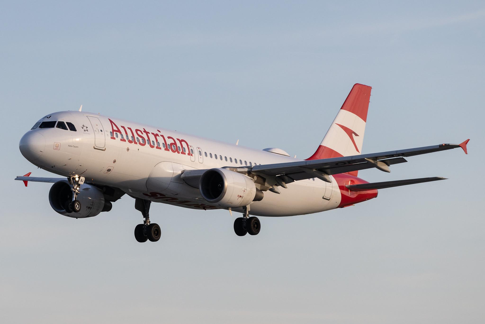 Hamburg Airport: Austrian Airlines (OS / AUA) |  Airbus A320-214 A320 | OE-LBJ | MSN 1553
