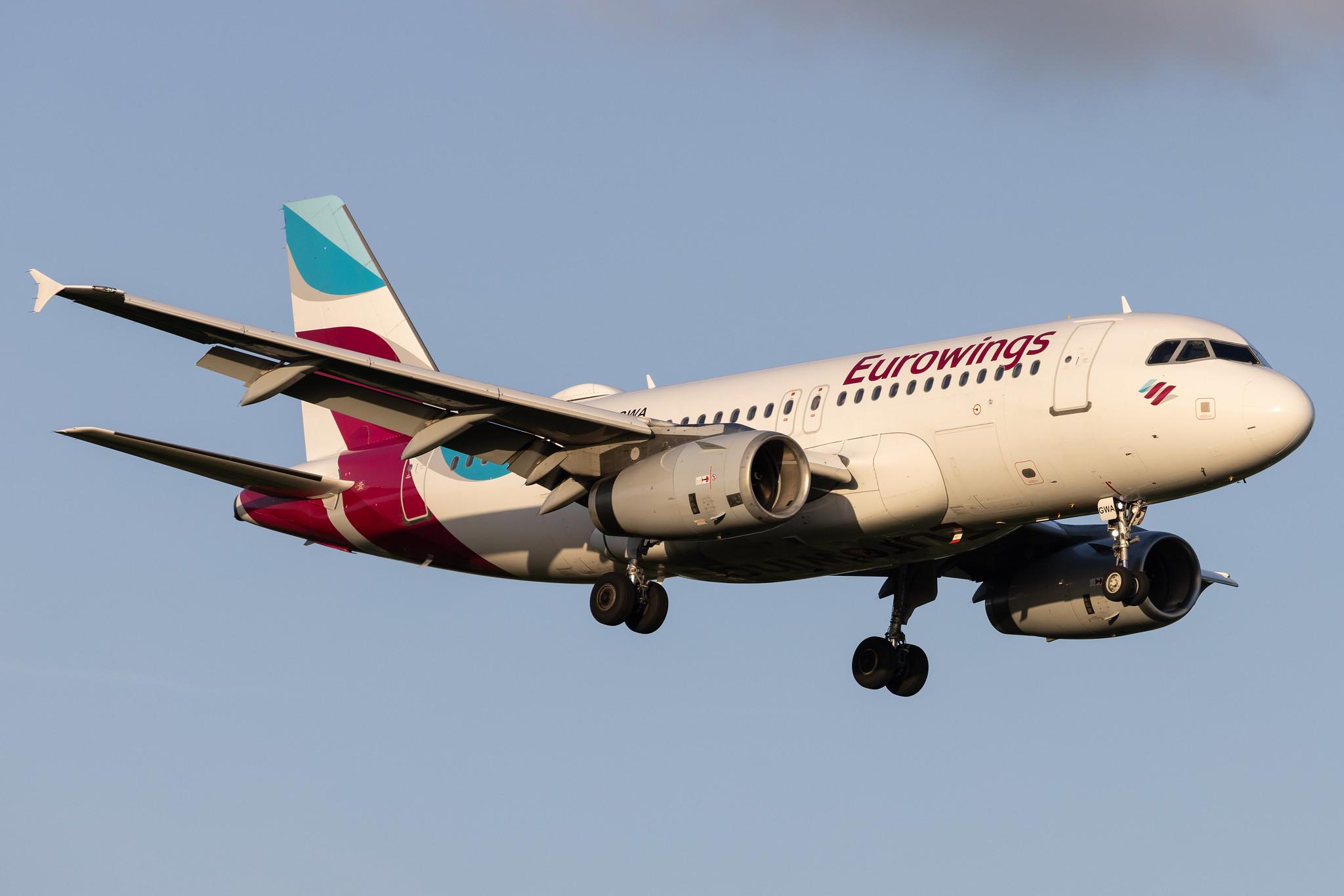 Hamburg Airport: Eurowings (EW / EWG) |  Airbus A319-132 A319 | D-AGWA | MSN 2813