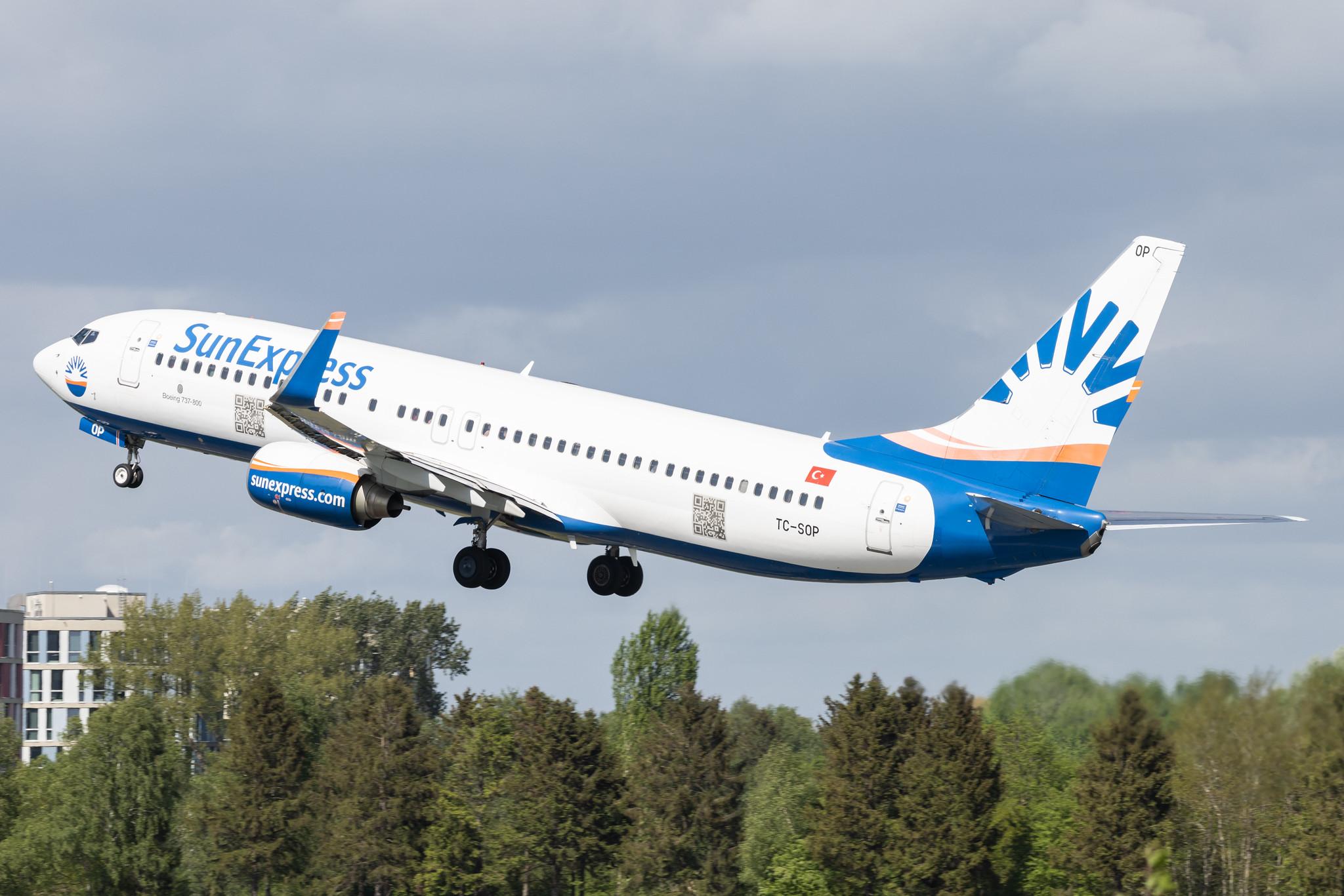 Hamburg Airport: SunExpress (XQ / SXS) |  Boeing 737-8AS B738 | TC-SOP | MSN 33562