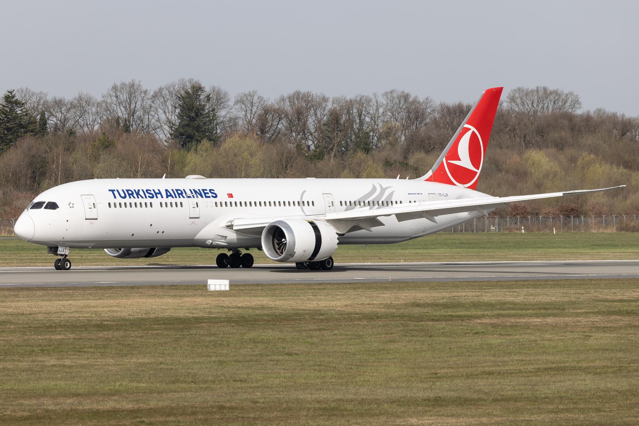 Hamburg Airport: Turkish Airlines (TK / THY) |  Boeing 787-9 Dreamliner B789 | TC-LLK | MSN 65811