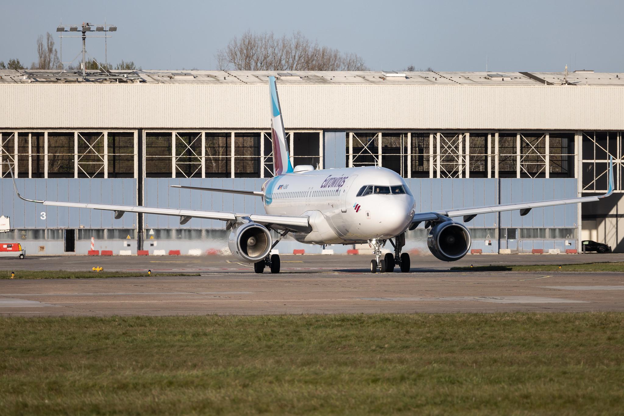Hamburg Airport: Eurowings (EW / EWG) |  Airbus A320-214 A320 | D-AEWG | MSN 7121