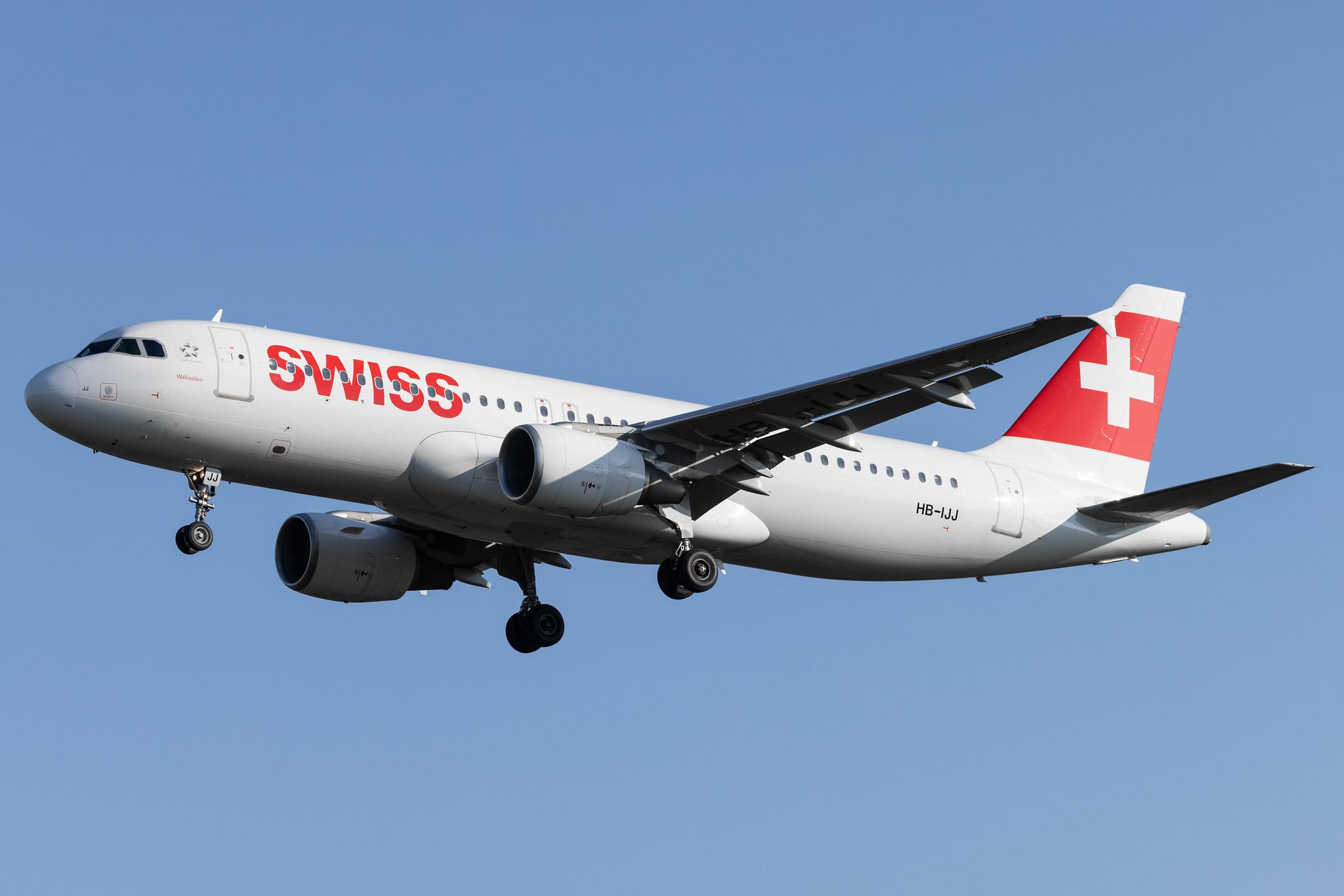 Hamburg Airport: Swiss (LX / SWR) |  Airbus A320-214 A320 | HB-IJJ | MSN 0585