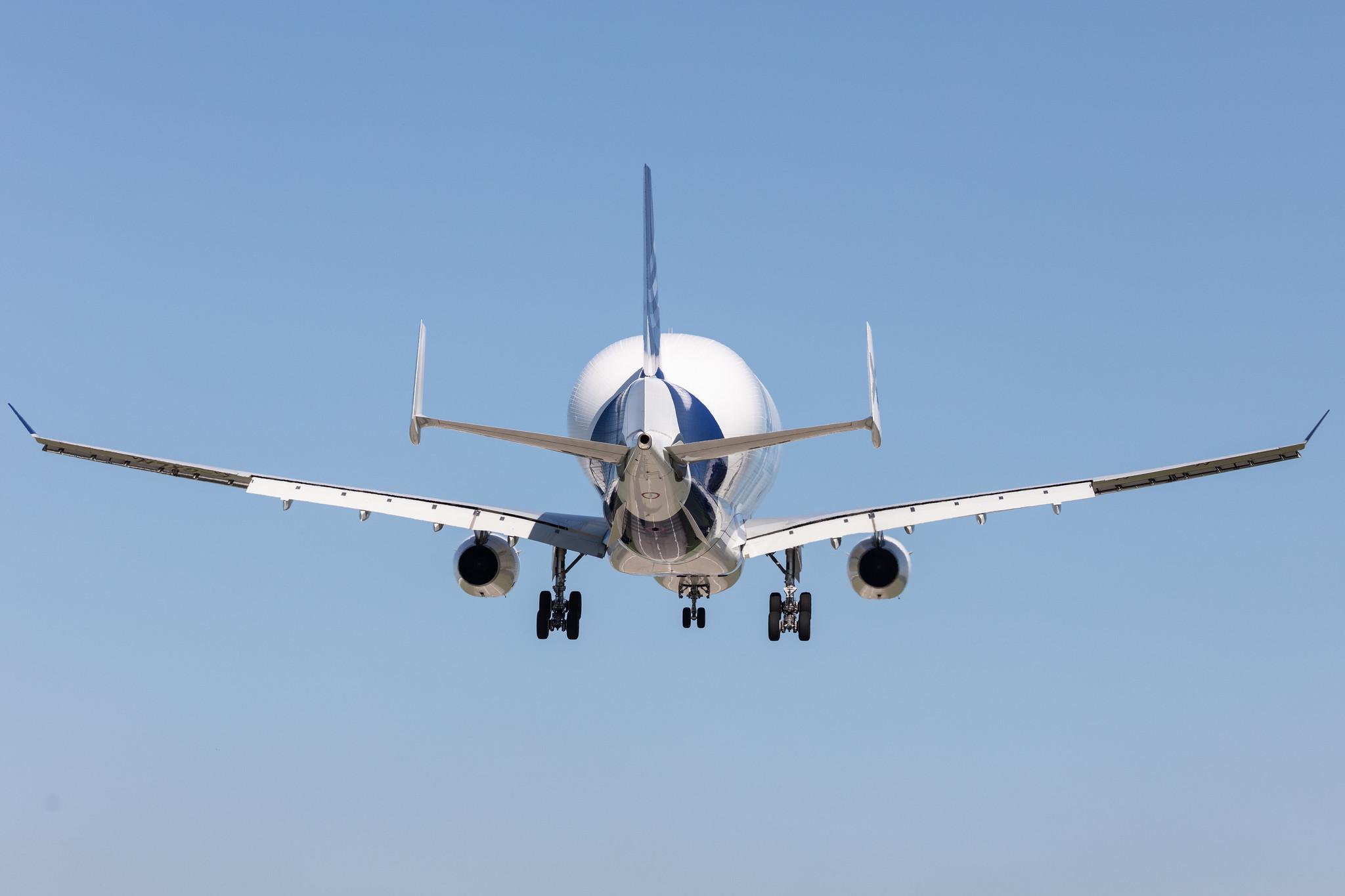 Hamburg Finkenwerder: Airbus Transport International (4Y / BGA) |  Airbus A330-743L Beluga XL A337 | F-GXLH | MSN 1853