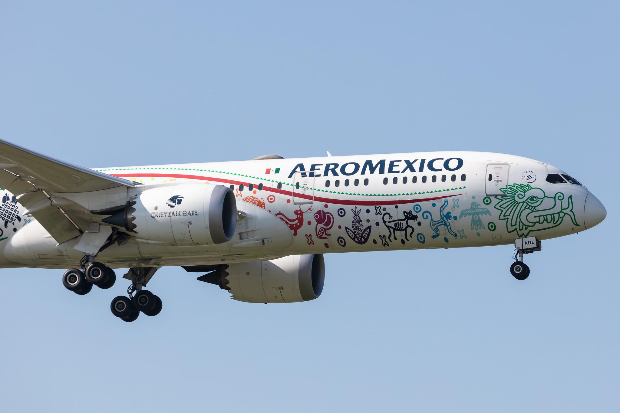 Amsterdam Schiphol: Aeromexico (AM / AMX) |  Livery: Quetzalcoatl Livery |  Boeing 787-9 Dreamliner B789 | XA-ADL | MSN 43859