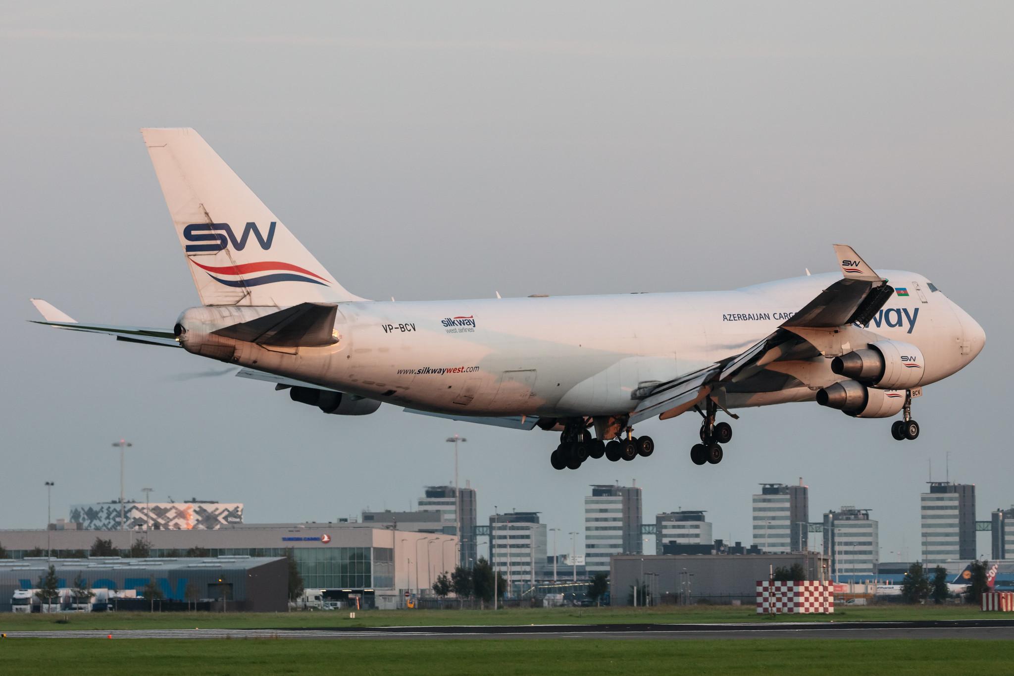Amsterdam Schiphol: Silk Way West Airlines (7L / AZG) |  Boeing 747-4H6(F) B744 | VP-BCV | MSN 29902