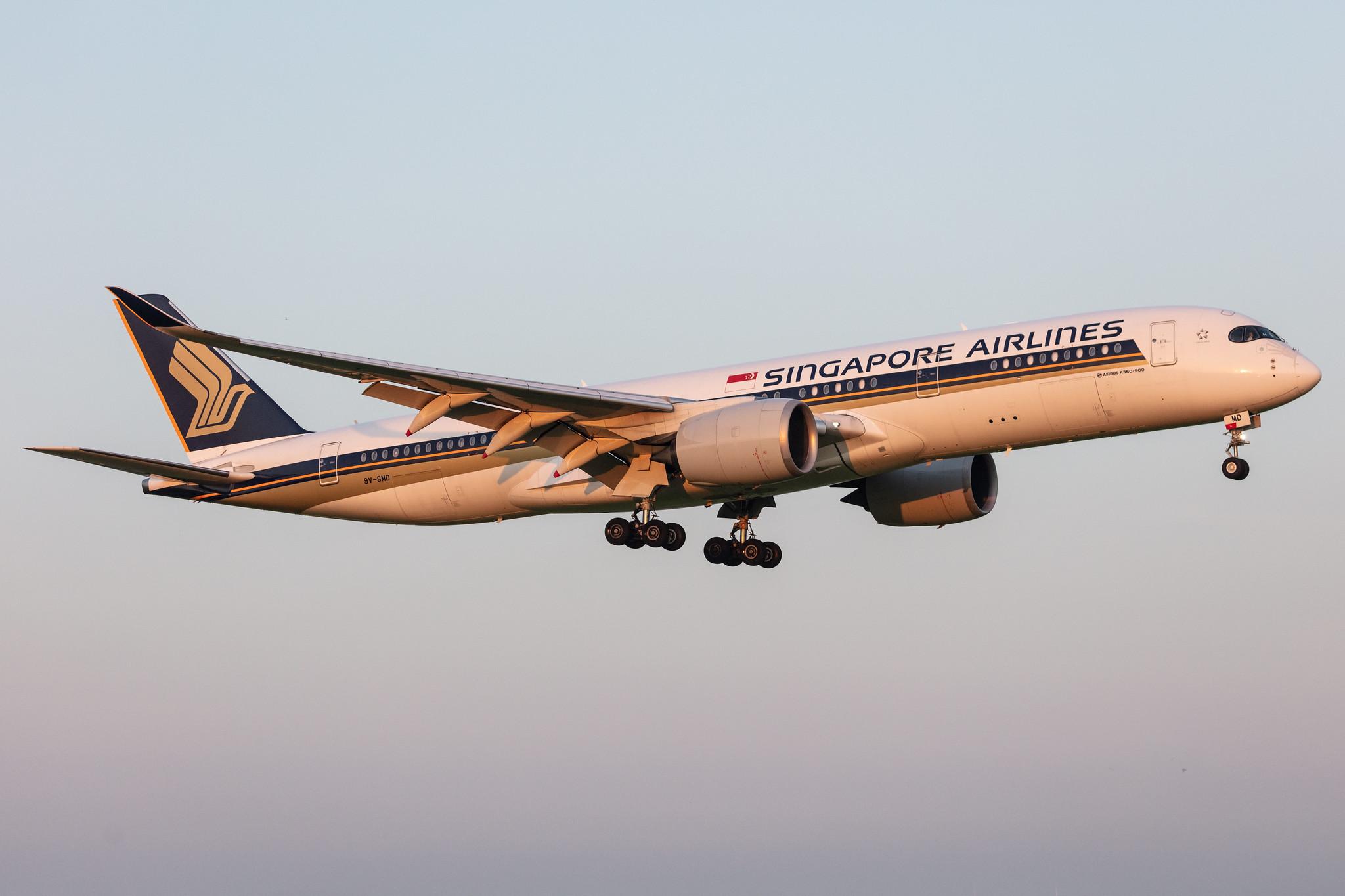 Amsterdam Schiphol: Singapore Airlines (SQ / SIA) |  Airbus A350-941 A359 | 9V-SMD | MSN 037
