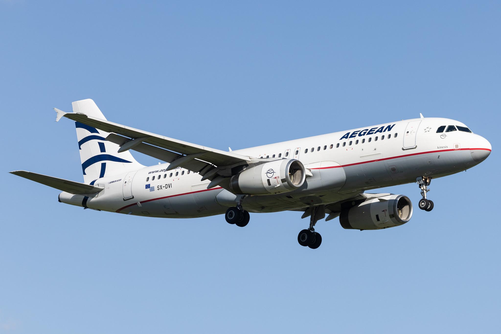 Hamburg Airport: Aegean Airlines (A3 / AEE) |  Airbus A320-232 A320 | SX-DVI | MSN 3074