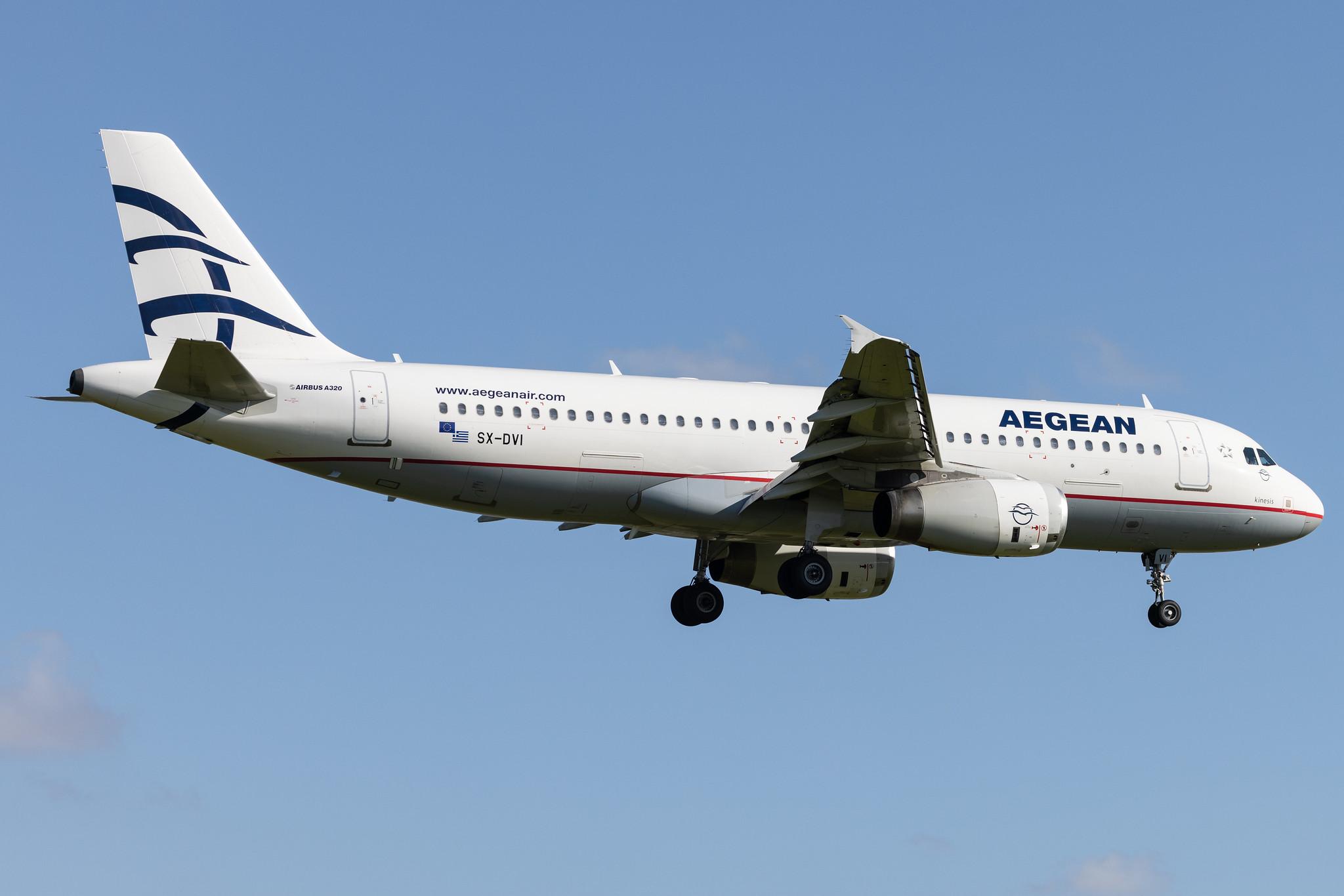 Hamburg Airport: Aegean Airlines (A3 / AEE) |  Airbus A320-232 A320 | SX-DVI | MSN 3074