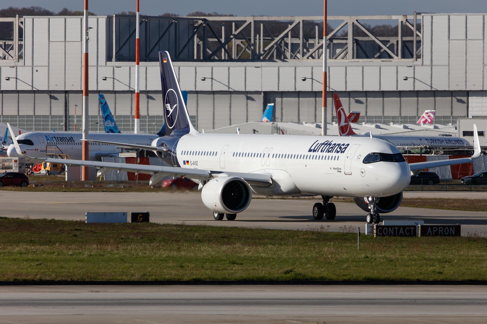 Hamburg Finkenwerder: Lufthansa (LH / DLH) |  Airbus A321-271NX A21N | D-AVXZ (D-AIEI) | MSN 10304