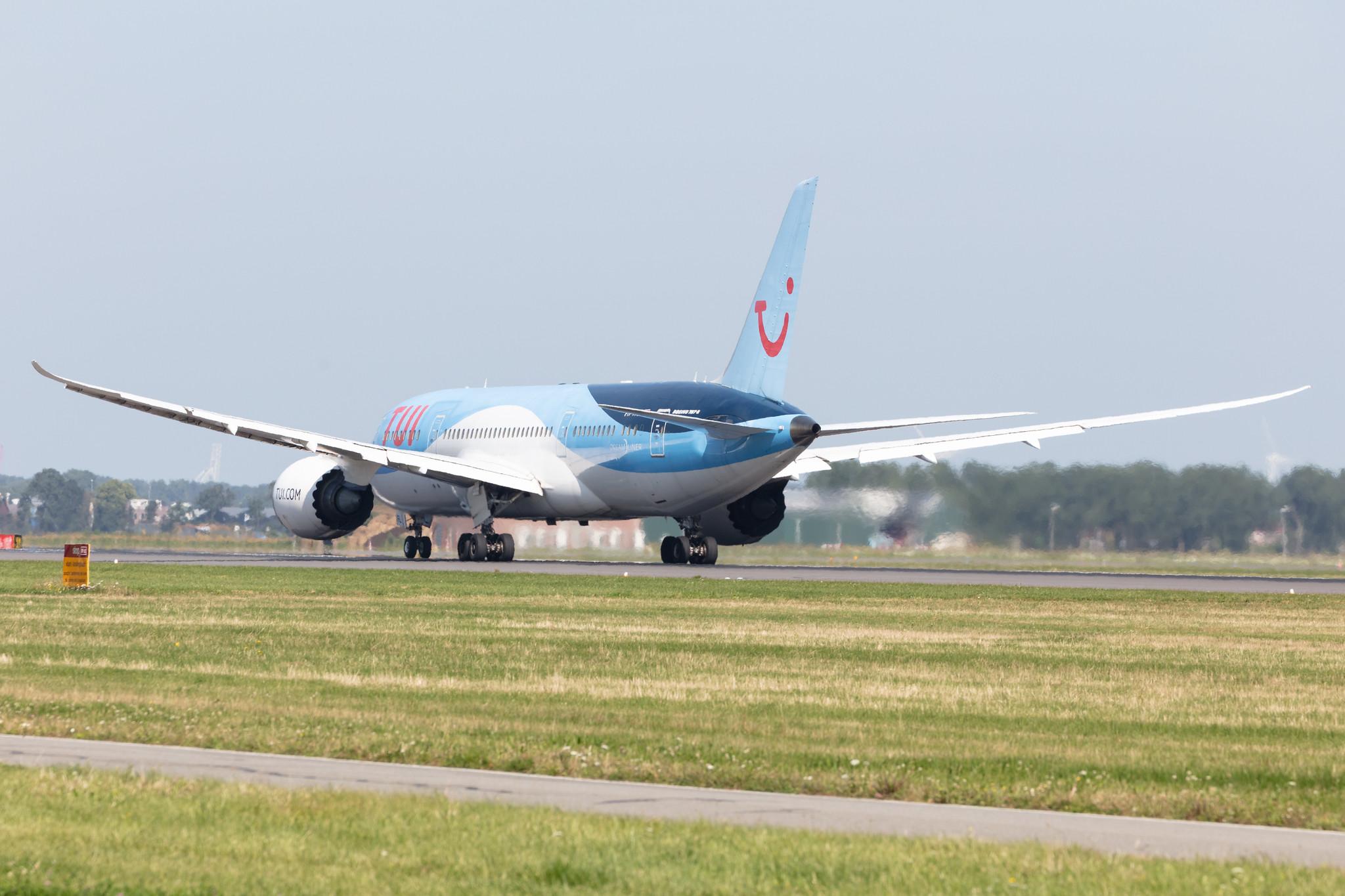 Amsterdam Schiphol: TUI (X3 / TUI) | Operator: TUI fly Netherlands |  Boeing 787-8 Dreamliner B788 | PH-TFL | MSN 37228