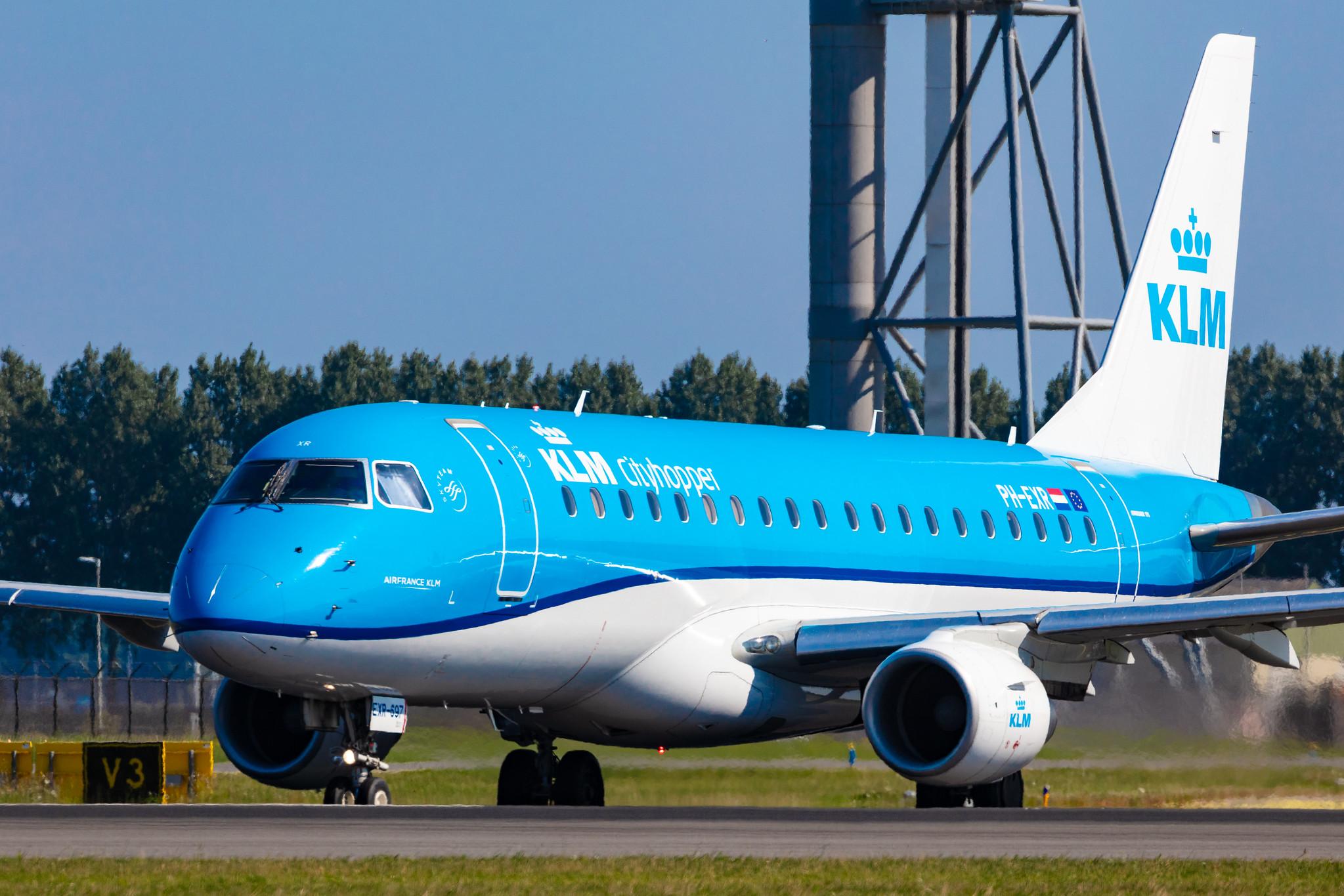 Amsterdam Schiphol: KLM (KL / KLM) | Operator: KLM Cityhopper |  Embraer E175STD E75L | PH-EXR | MSN 17000697