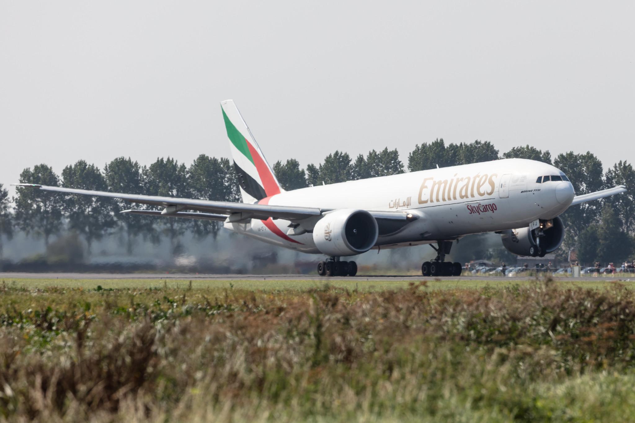 Amsterdam Schiphol: Emirates SkyCargo (EK / UAE) | Operator: Emirates |  Boeing 777-F1H B77L | A6-EFJ | MSN 35610