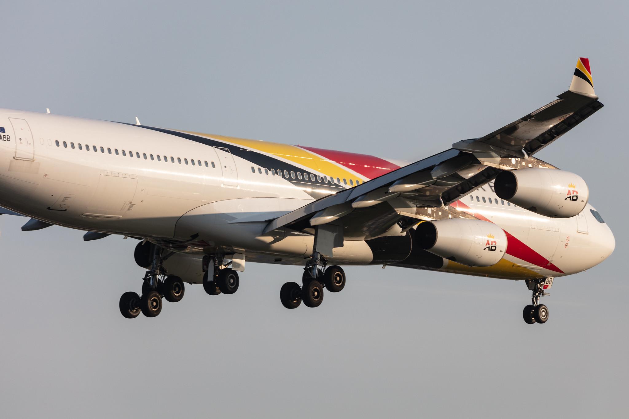 Amsterdam Schiphol: Air Belgium (KF / ABB) |  Airbus A340-313 A343 | OO-ABB | MSN 0844