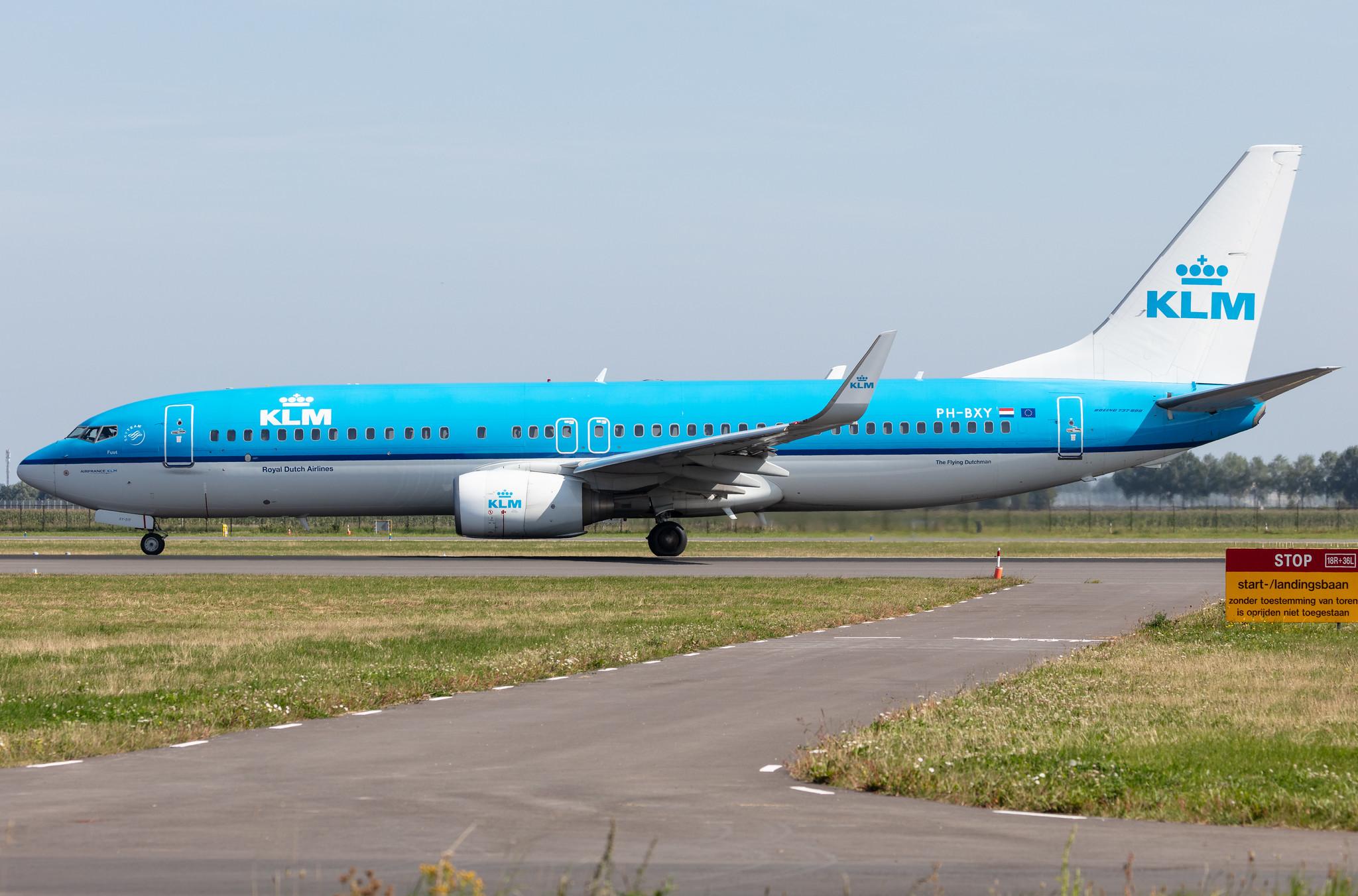 Amsterdam Schiphol: KLM (KL / KLM) |  Boeing 737-8K2 B738 | PH-BXY | MSN 30372