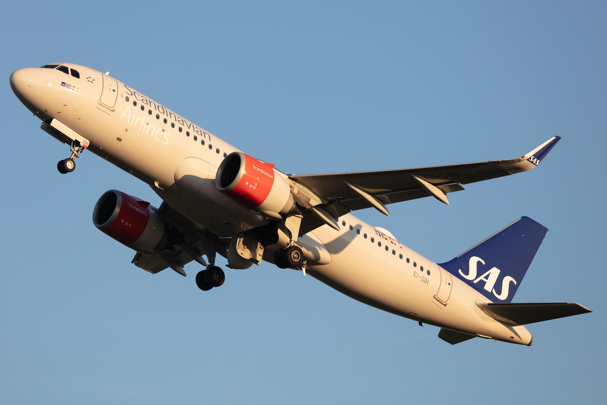 Amsterdam Schiphol: SAS (SK / SAS) | Operator: SAS Ireland |  Airbus A320-251N A20N | EI-SIH | MSN 8551