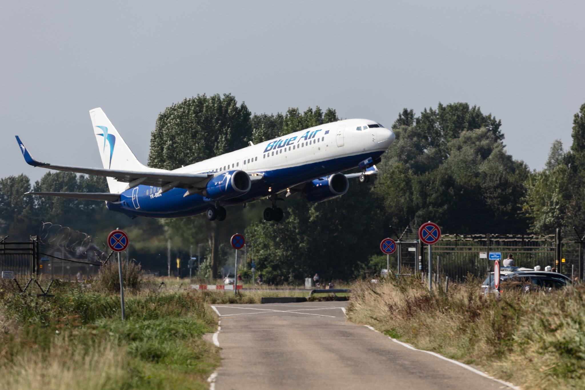 Amsterdam Schiphol: Blue Air (0B / BLA) |  Boeing 737-82R B738 | YR-BMN | MSN 40728