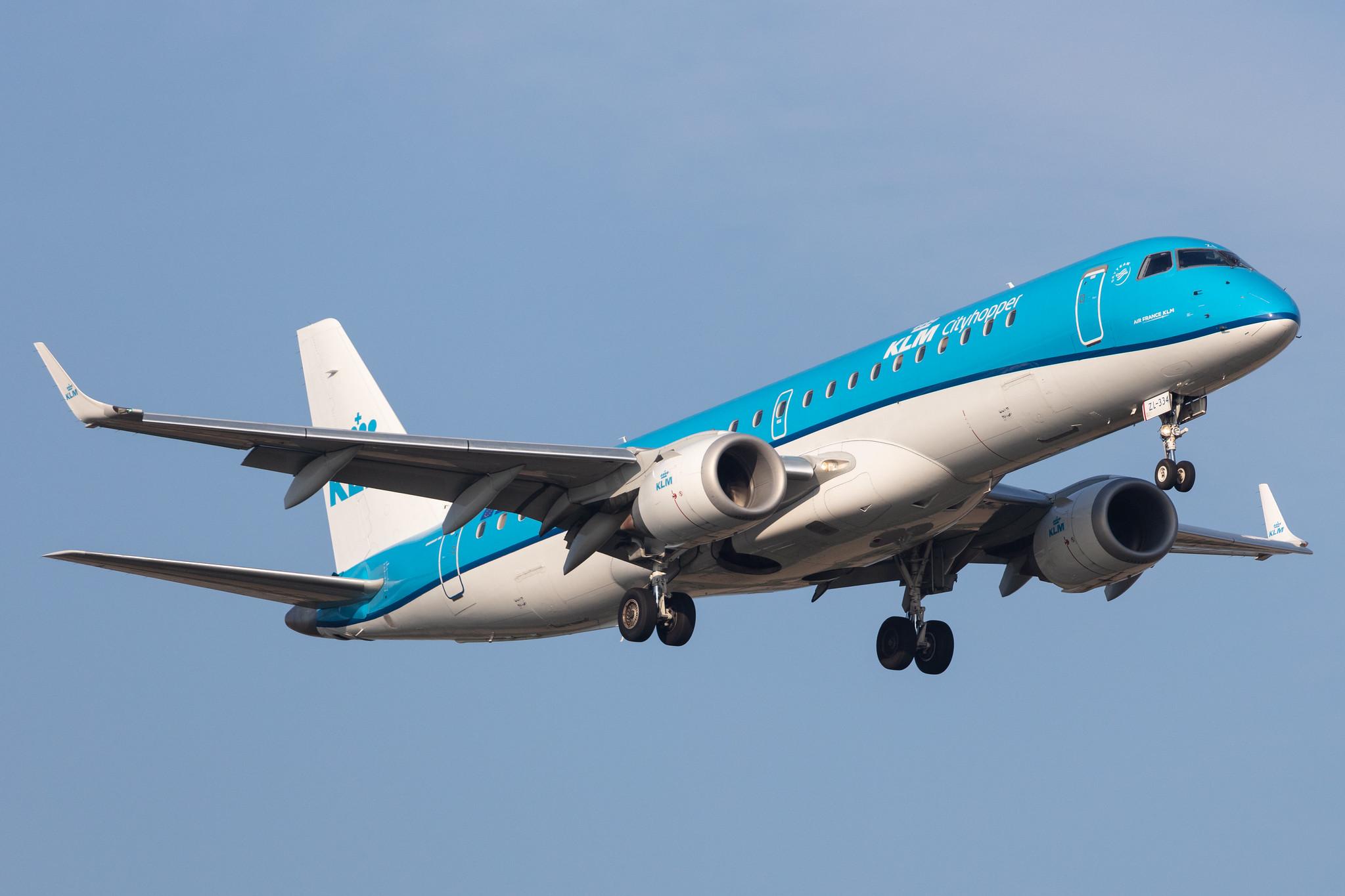 Amsterdam Schiphol: KLM (KL / KLM) | Operator: KLM Cityhopper |  Embraer E190STD E190 | PH-EZL | MSN 19000334