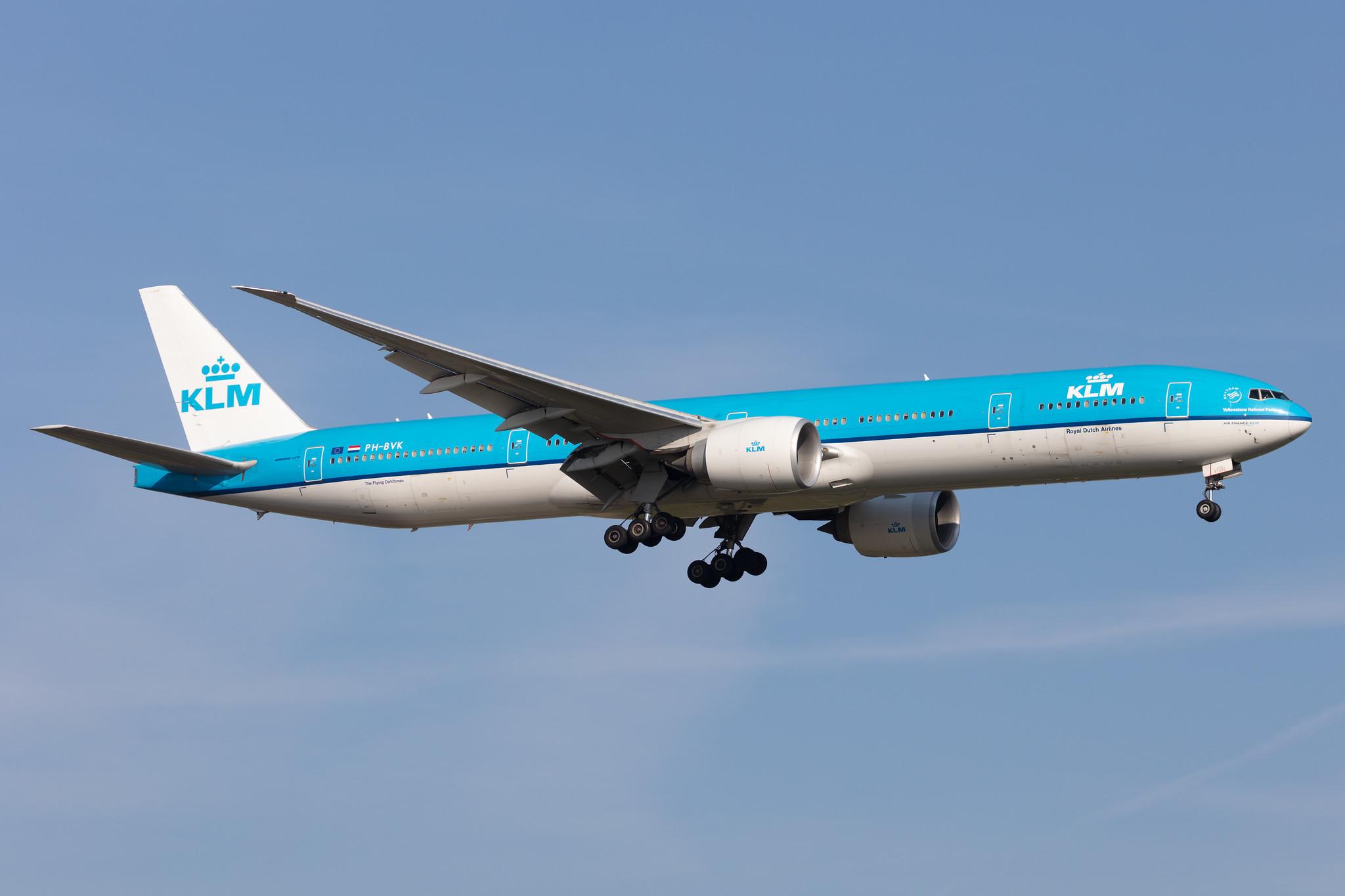 Amsterdam Schiphol: KLM (KL / KLM) |  Boeing 777-306(ER) B77W | PH-BVK | MSN 42172