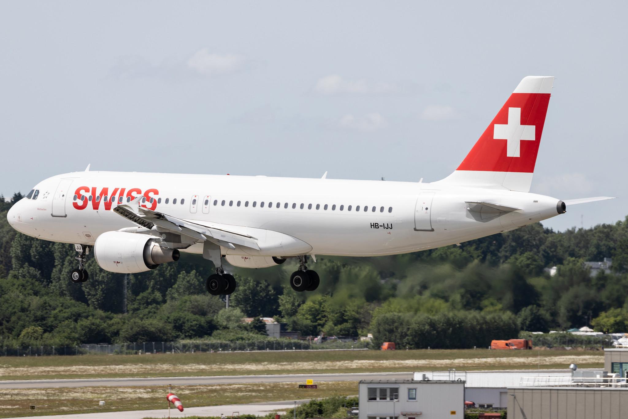 Hamburg Airport: Swiss (LX / SWR) |  Airbus A320-214 A320 | HB-IJJ | MSN 0585