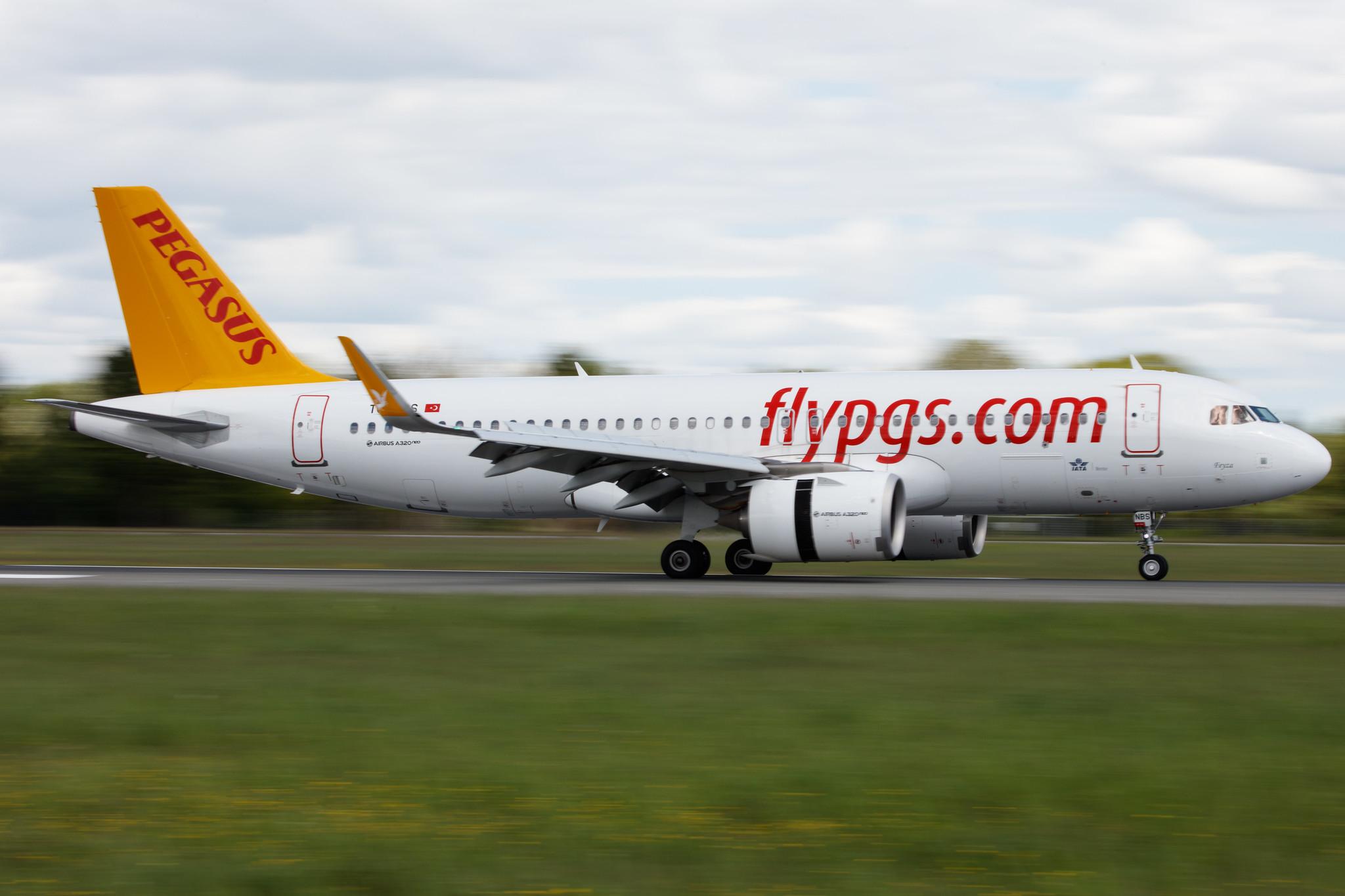 Hamburg Airport: Pegasus (PC / PGT) | Operator: Pegasus Airlines |  Airbus A320-251N A20N | TC-NBS | MSN 8198