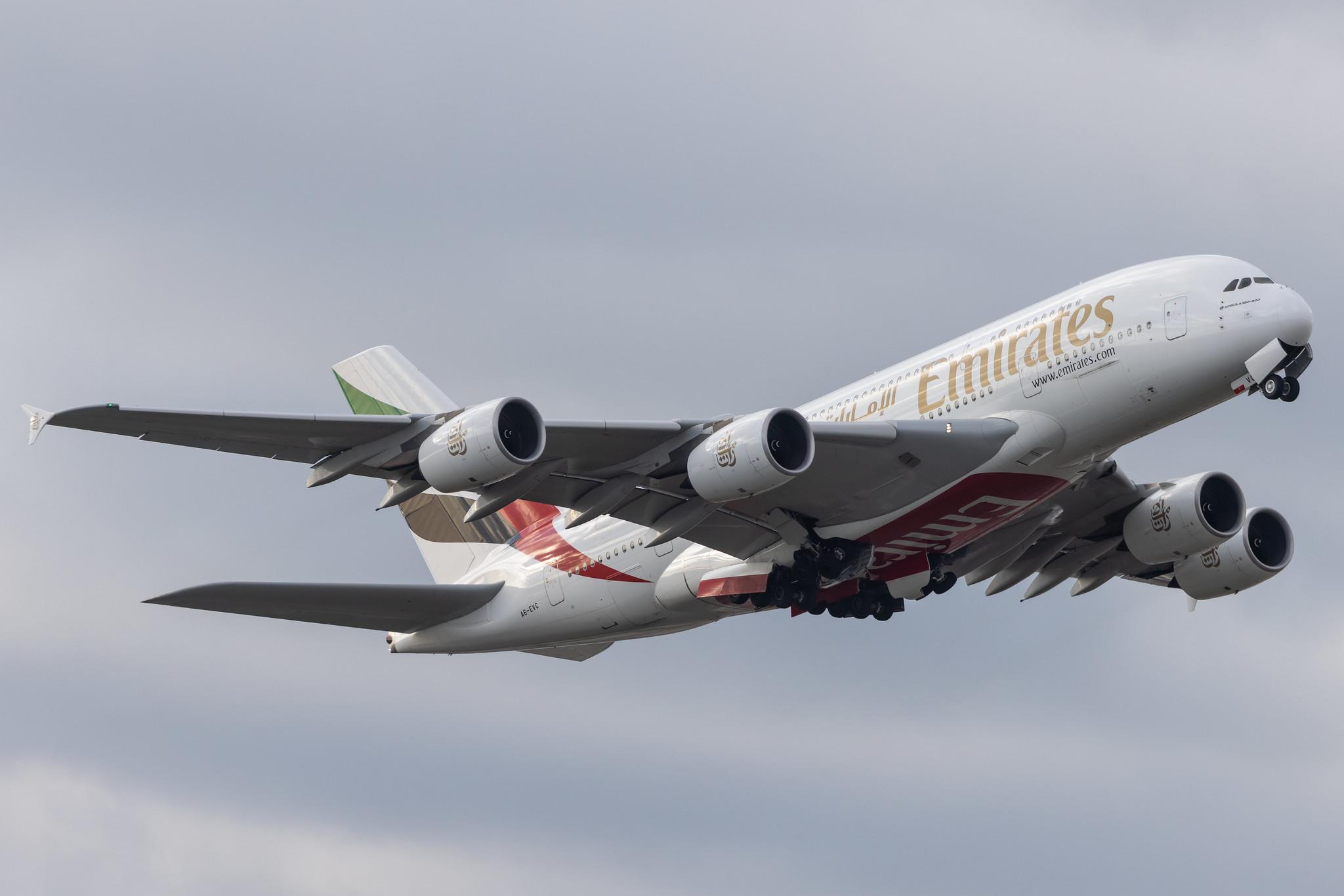 London Heathrow: Emirates (EK / UAE) |  Airbus A380-842 A388 | A6-EVC | MSN 248