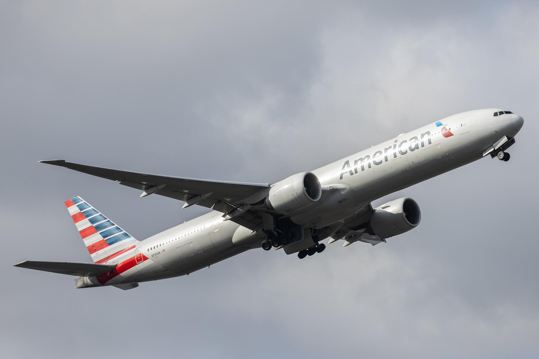 London Heathrow: American Airlines (AA / AAL) |  Boeing 777-323(ER) B77W | N730AN | MSN 31554