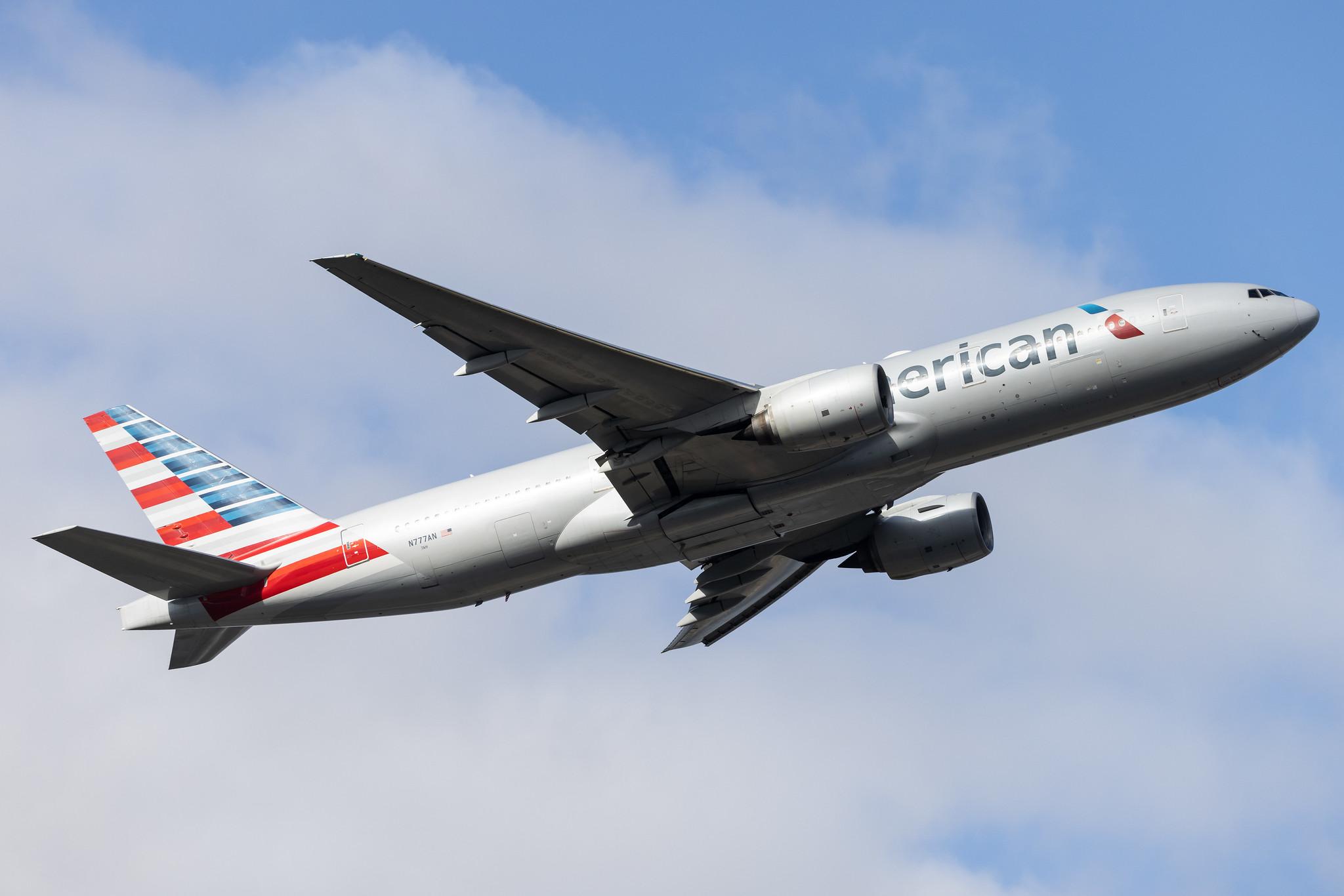 London Heathrow: American Airlines (AA / AAL) |  Boeing 777-223(ER) B772 | N777AN | MSN 29585