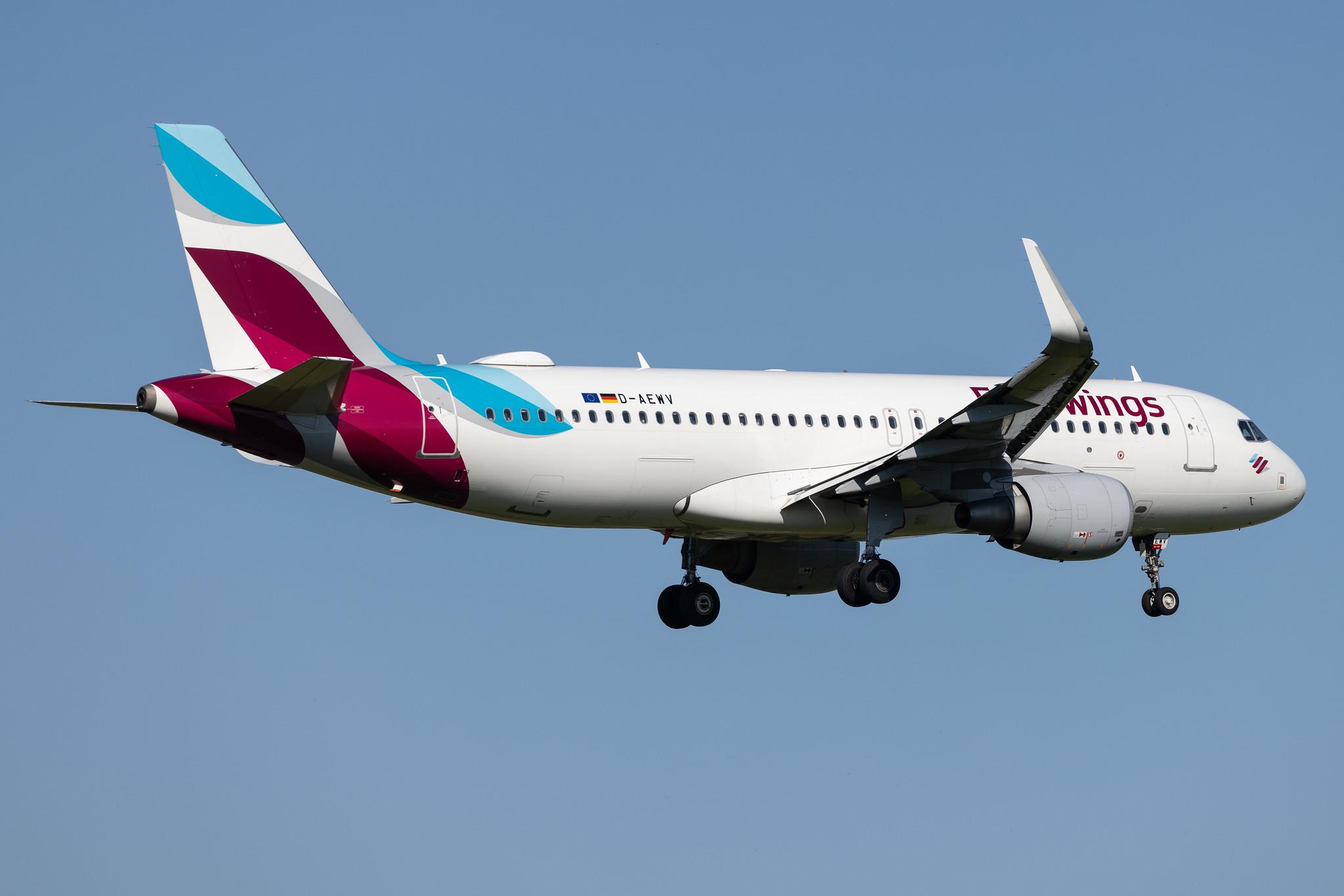 Hamburg Airport: Eurowings (EW / EWG) | Airbus A320-214 A320 | D-AEWV | MSN 7545