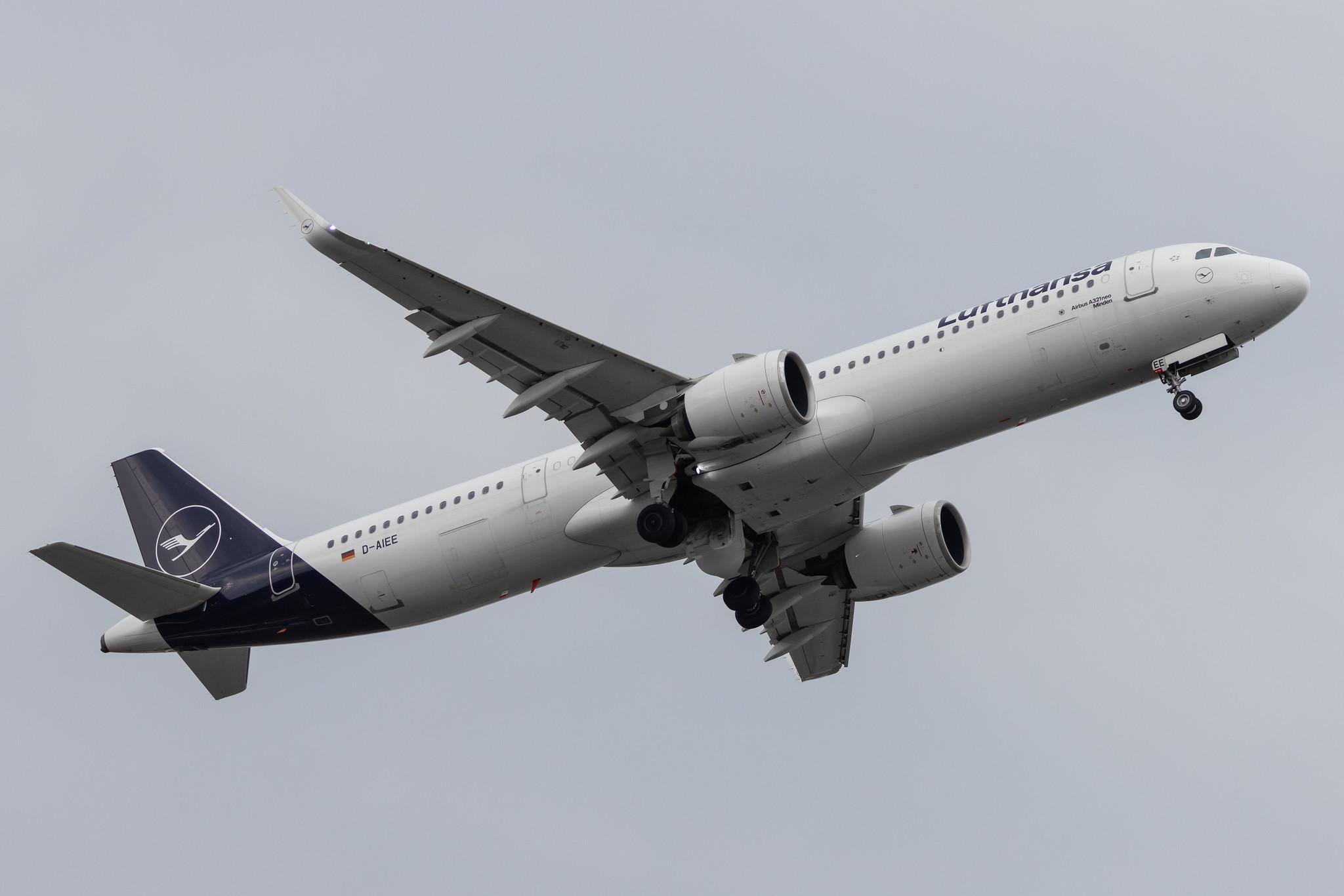 Hamburg Airport: Lufthansa (LH / DLH) | Airbus A321-271NX A21N | D-AIEE | MSN 9046