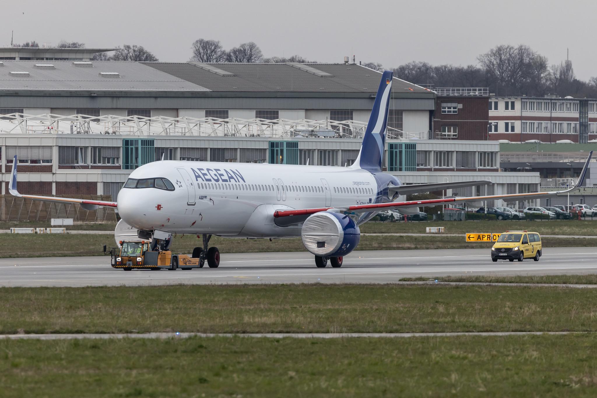 Hamburg Finkenwerder: Aegean Airlines (A3 / AEE) |  Airbus A321-271NX A21N | D-AZAX | MSN 10844