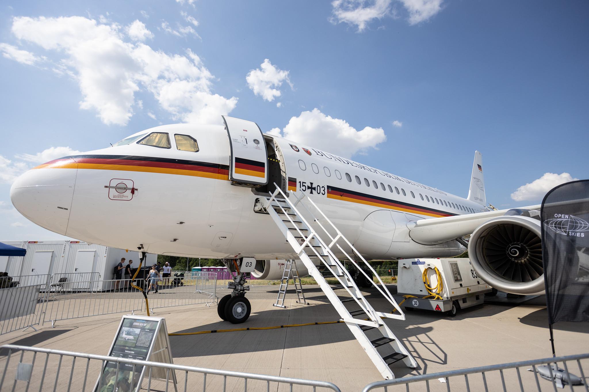 ILA Berlin Air Show: German Air Force (/ GAF) | Airbus A319-133(CJ) A319 | 15+03 | MSN 1212