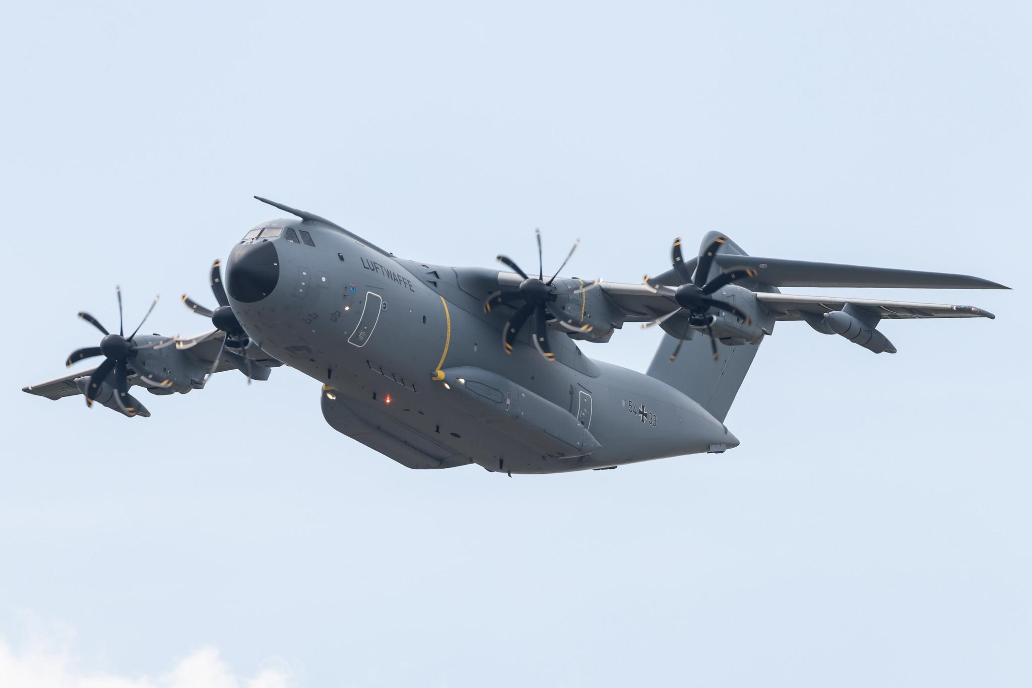 ILA Berlin Air Show: German Air Force (/ GAF) | Airbus A400M-180 A400 | 54-33 | MSN 100