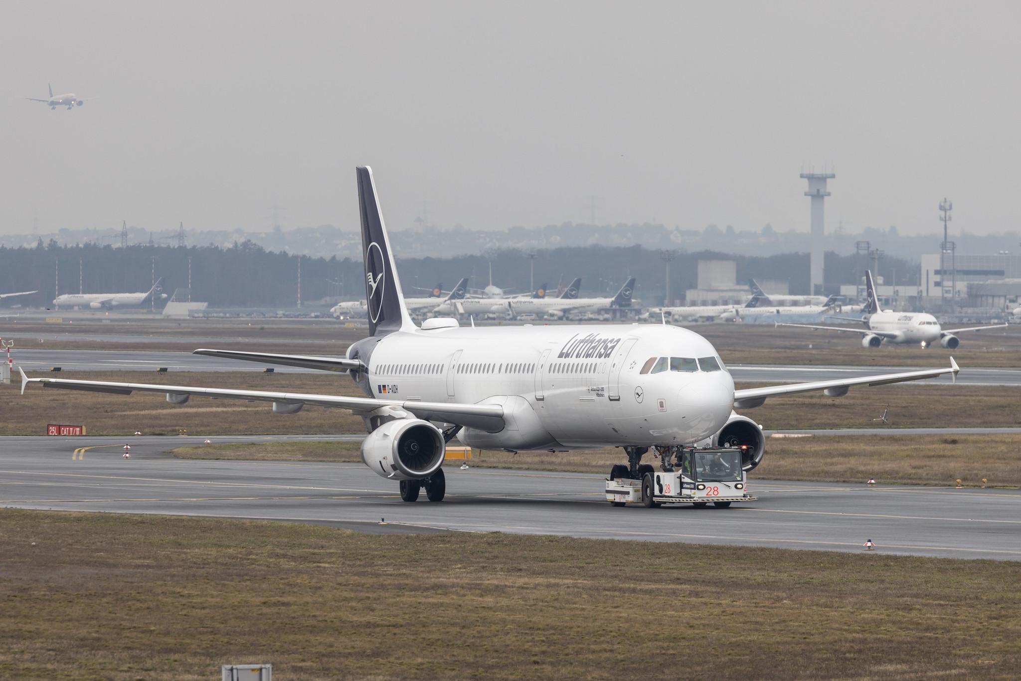 Frankfurt Airport: Lufthansa (LH / DLH) |  Airbus A321-231 A321 | D-AIDH | MSN 4710