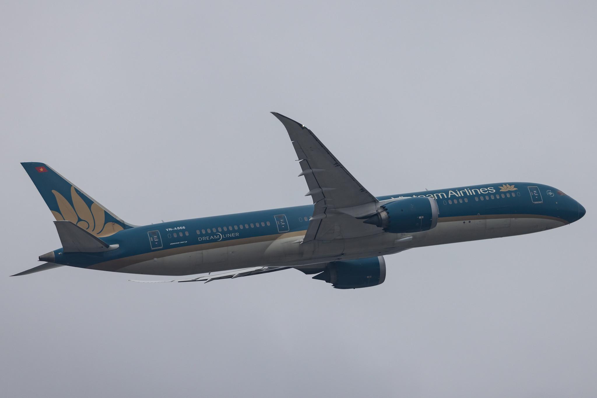 Frankfurt Airport: Vietnam Airlines (VN / HVN) |  Boeing 787-9 Dreamliner B789 | VN-A866 | MSN 38762