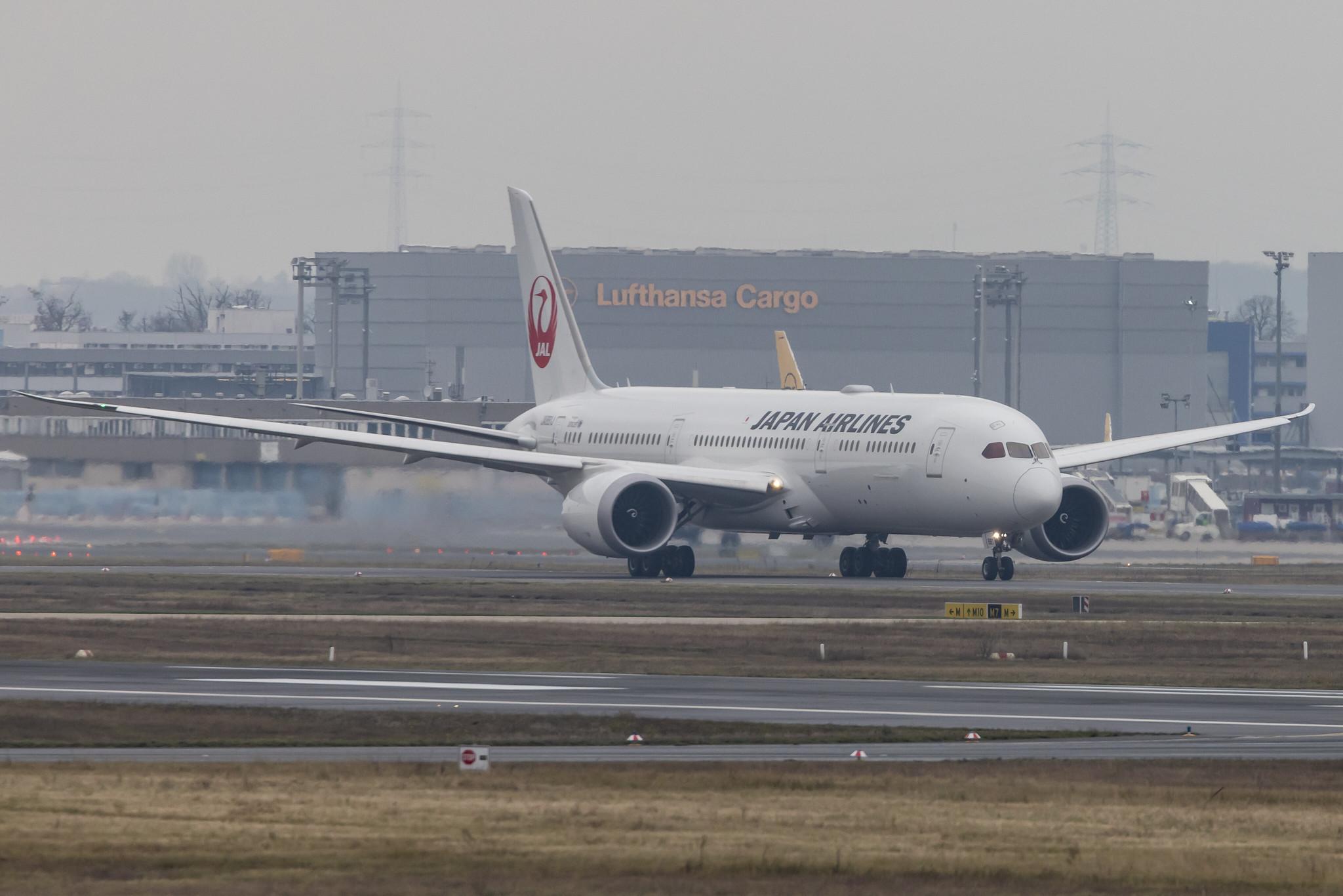 Frankfurt Airport: Japan Airlines (JL / JAL) |  Boeing 787-9 Dreamliner B789 | JA881J | MSN 66514