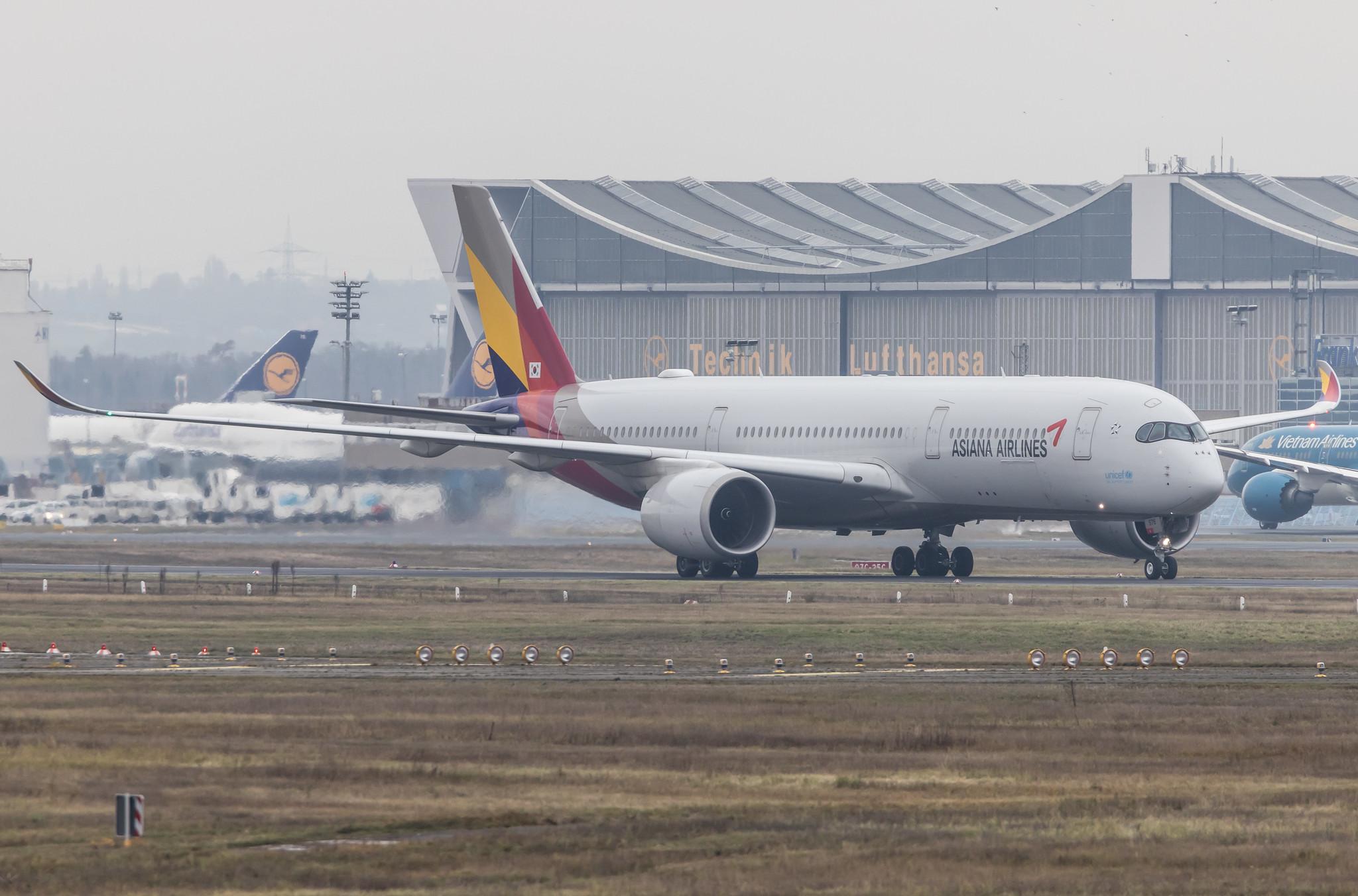 Frankfurt Airport: Asiana Airlines (OZ / AAR) |  Airbus A350-941 A359 | HL7579 | MSN 176