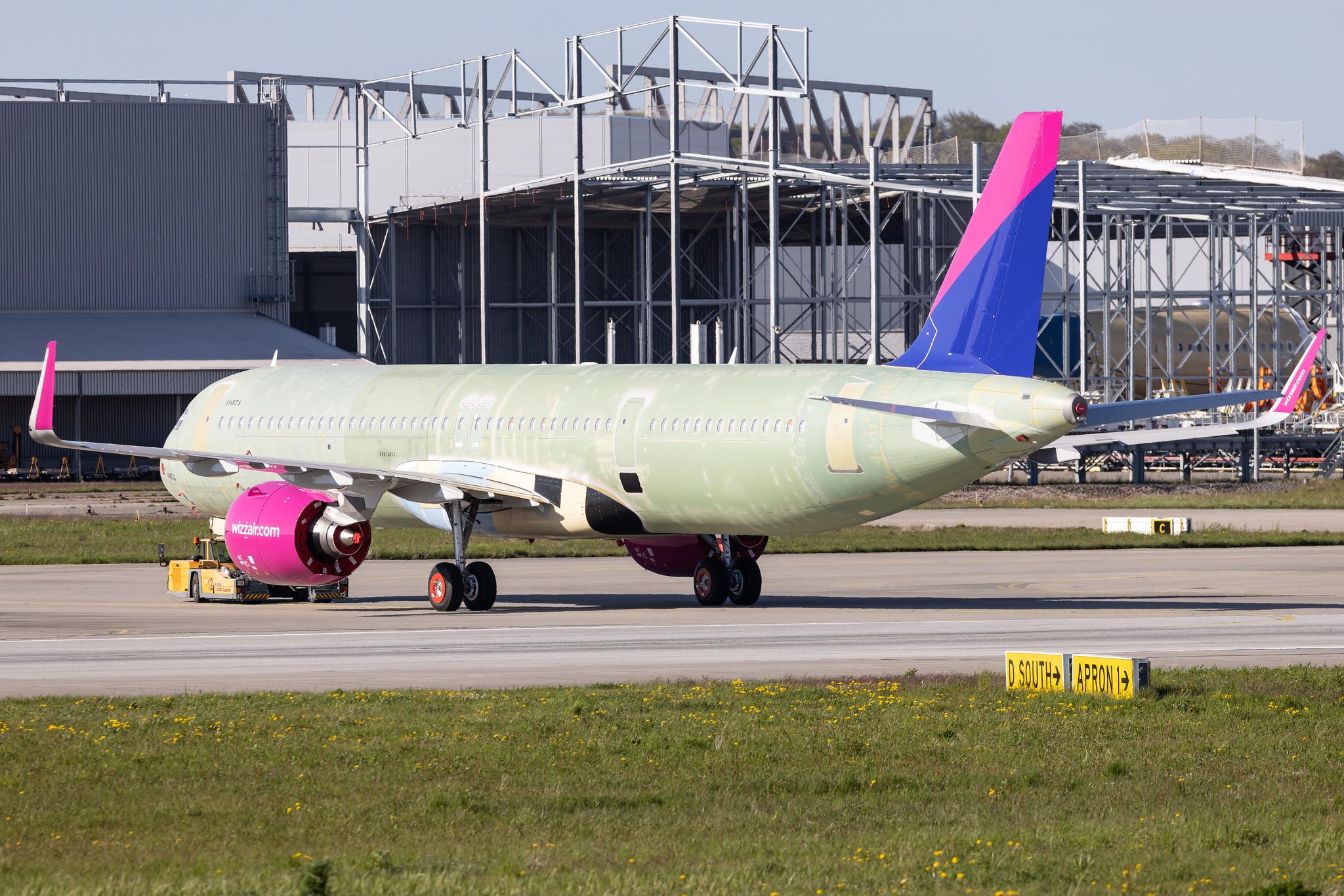 Hamburg Finkenwerder: Wizz Air (W6 / WZZ) | Airbus A321-271NX A21N | D-AZYO | HA-LZP | MSN 10875