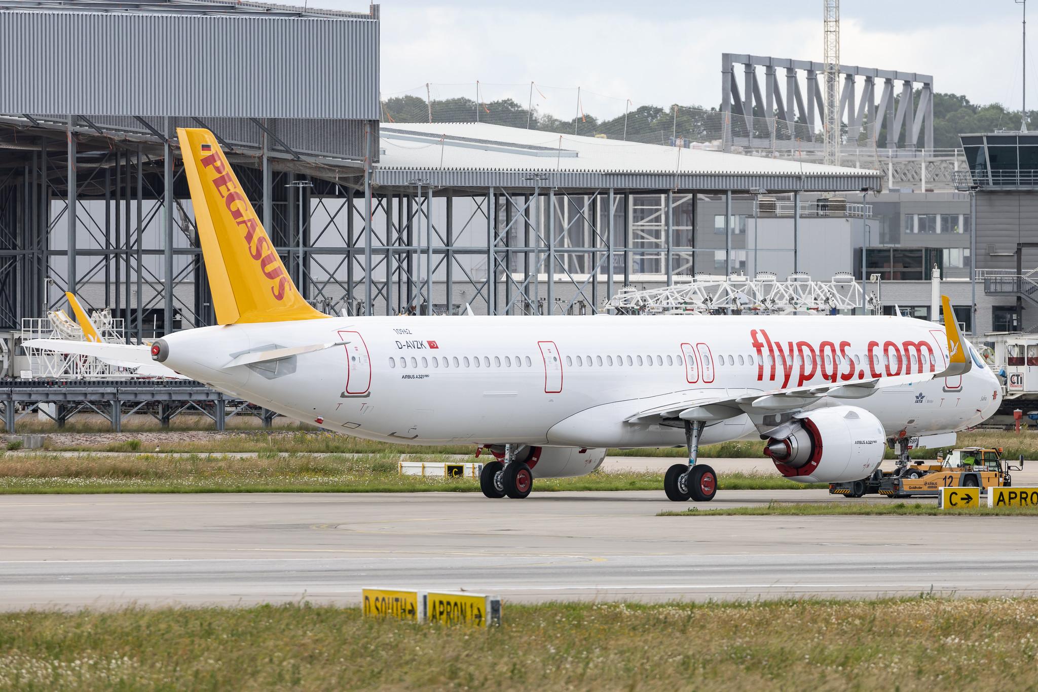 Hamburg Finkenwerder: Pegasus (PC / PGT) | Airbus A321-251NX A21N | D-AVZK | TC-RBP | MSN 10962