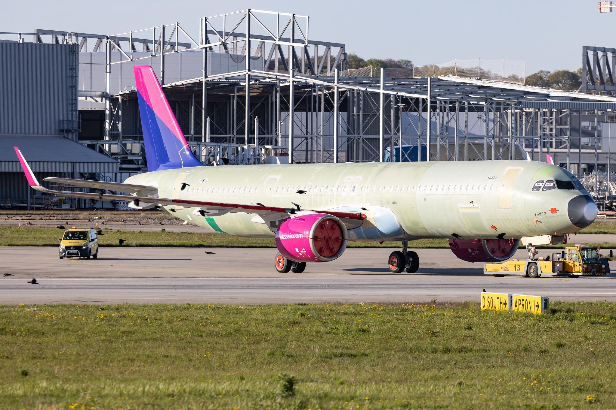 Hamburg Finkenwerder: Wizz Air (W6 / WZZ) | Airbus A321-271NX A21N | D-AZYO | HA-LZP | MSN 10875