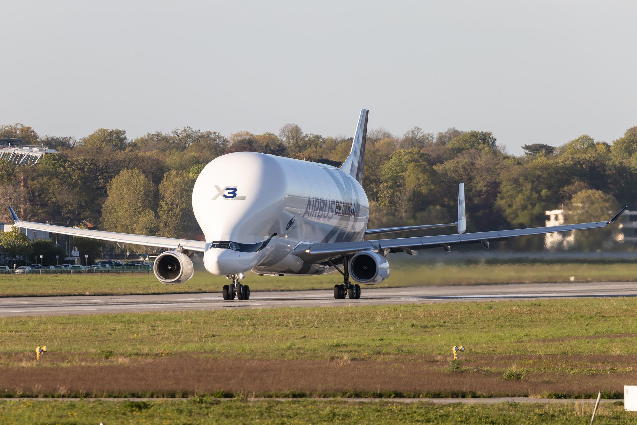 Hamburg Finkenwerder: Airbus Transport International (4Y / BGA) |  Airbus A330-743L Beluga XL A337 | F-GXLI | MSN 1930