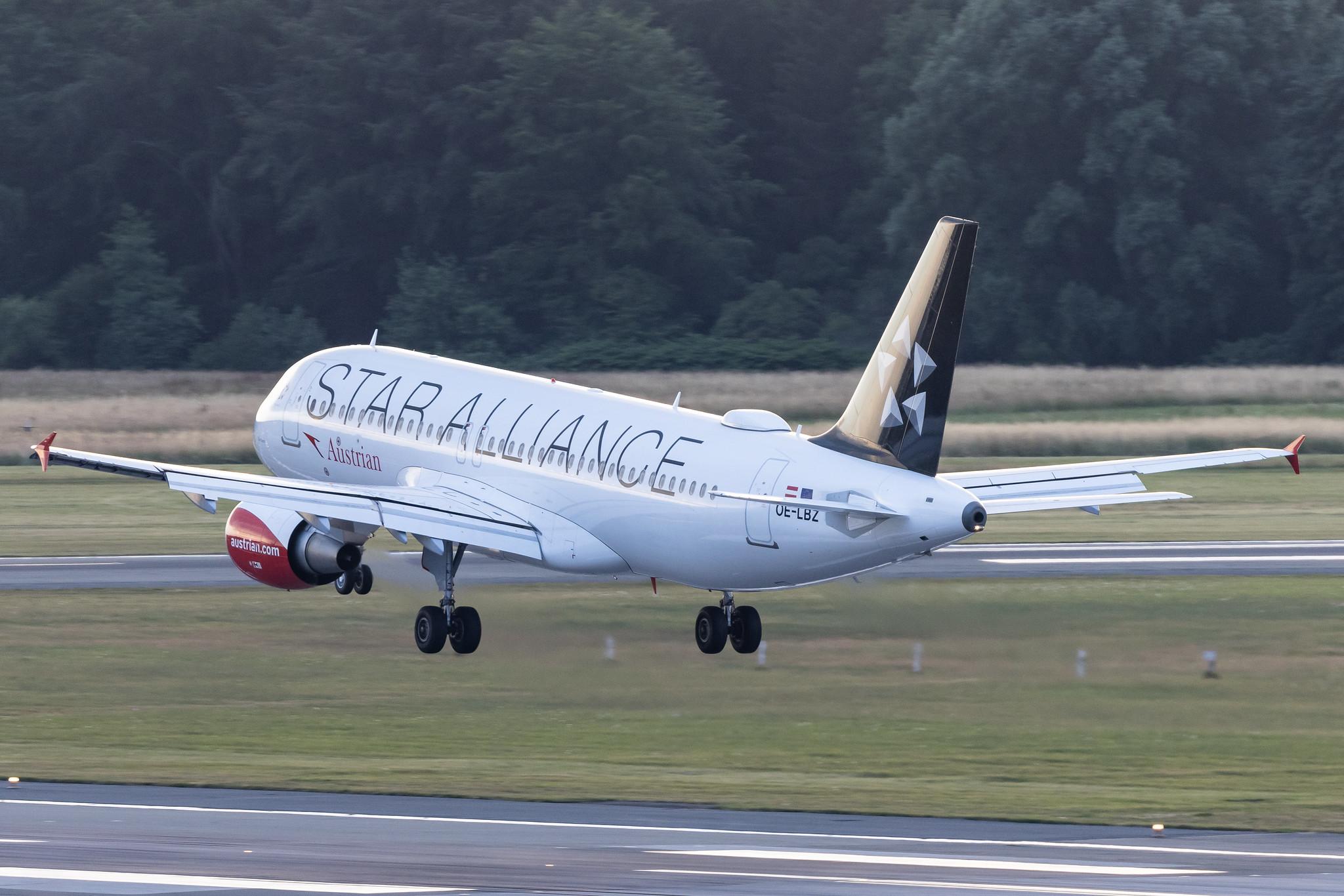 Hamburg Airport: Austrian Airlines (OS / AUA) | Livery: Star Alliance Livery | Airbus A320-214 A320 | OE-LBZ | MSN 5181