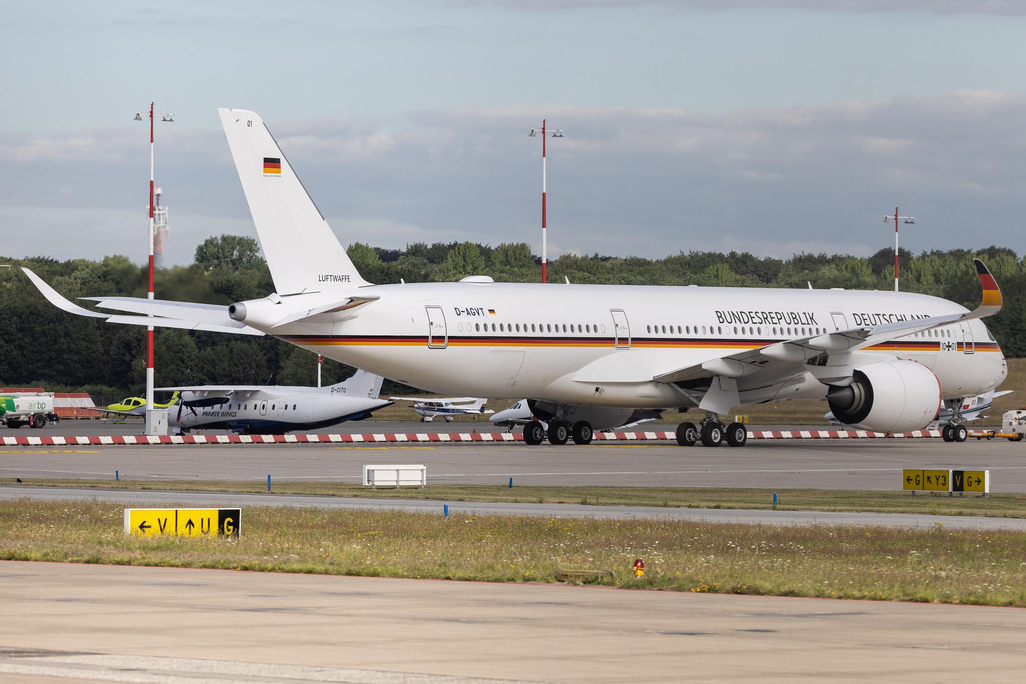 Hamburg Airport: German Air Force (/ GAF) | Airbus A350-941CJ A359 | D-AGVT | MSN 468