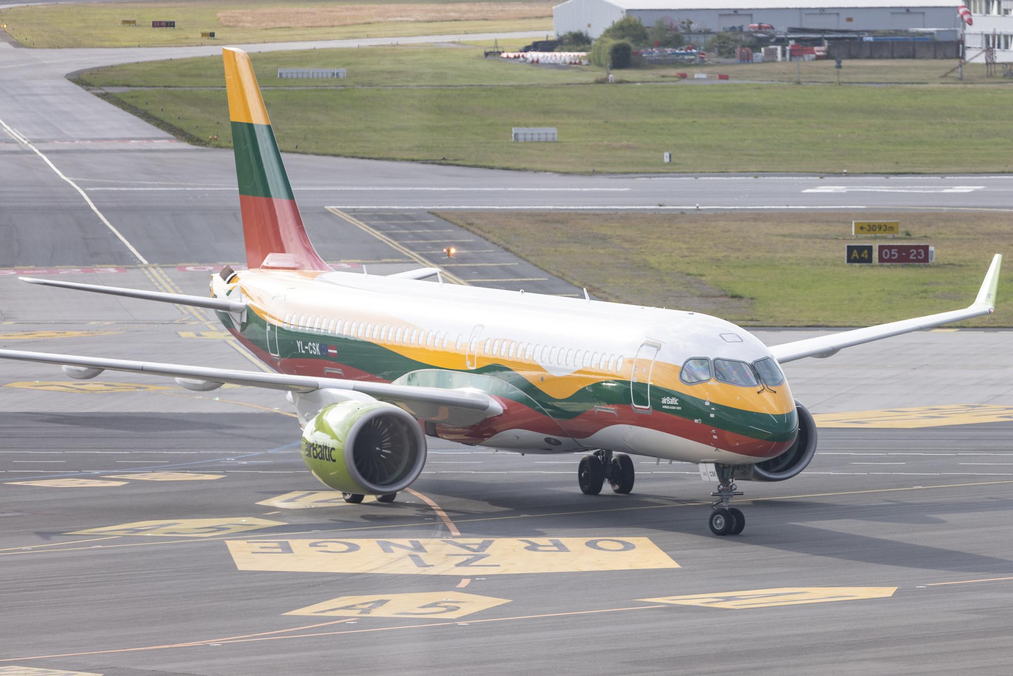 Hamburg Airport: Air Baltic (BT / BTI) | Livery: Lithuanian Flag Livery | Airbus A220-300 BCS3 | YL-CSK | MSN 55039