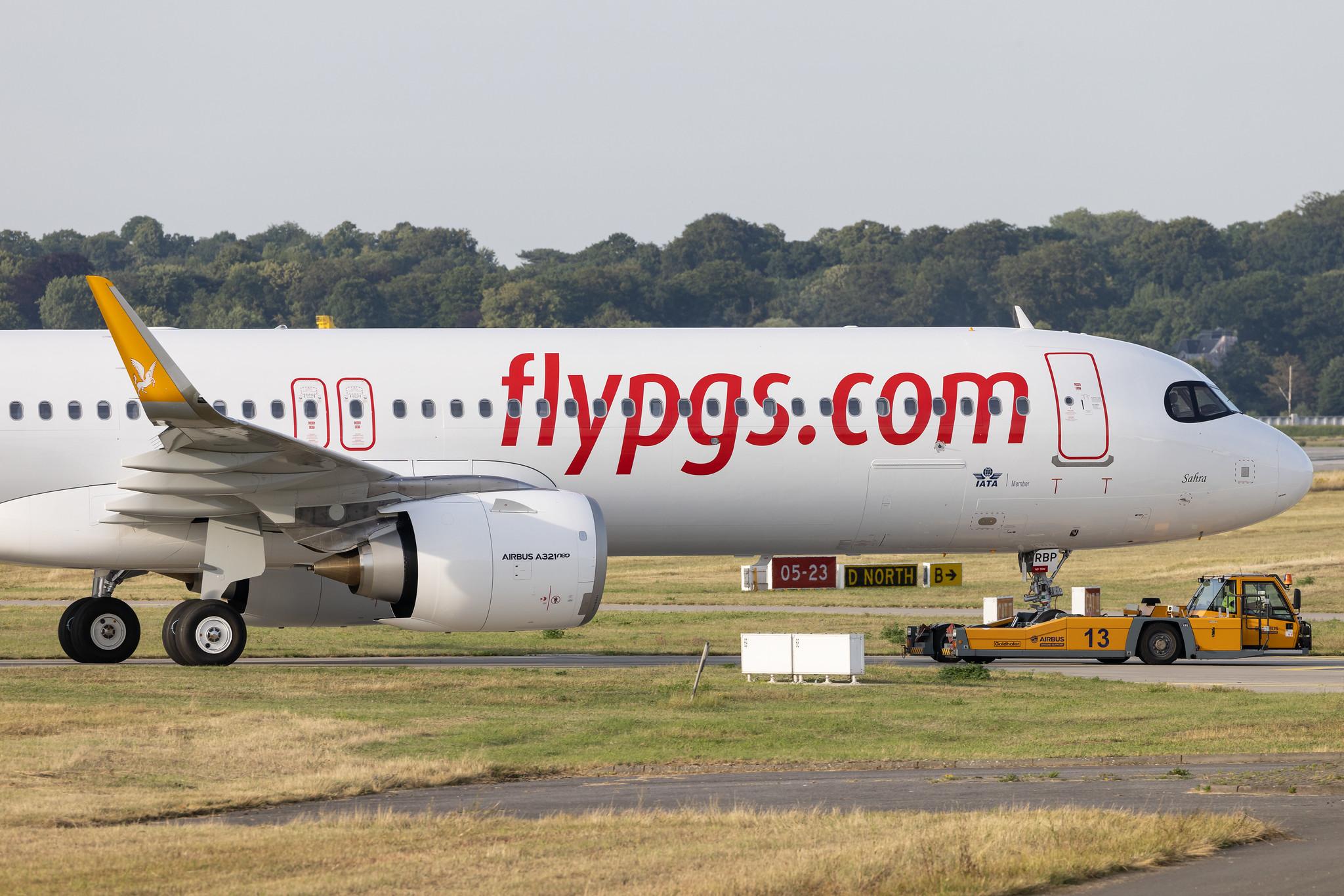 Hamburg Finkenwerder: Pegasus (PC / PGT) | Airbus A321-251NX A21N | D-AVZK | TC-RBP | MSN 10962