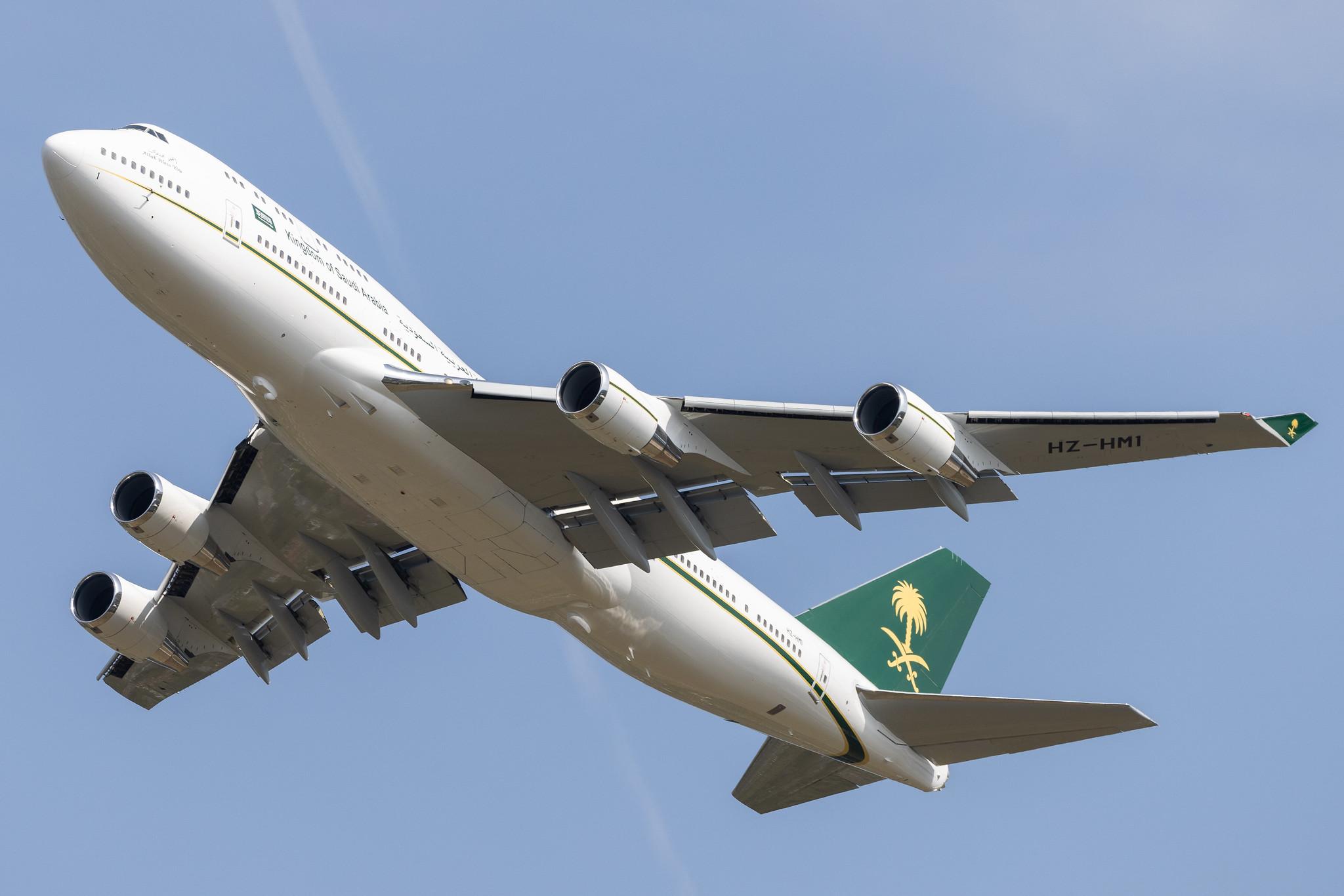 Hamburg Airport: Saudia Royal Fleet (SV / SVA) | Operator: Saudia | Boeing 747-468 B744 | HZ-HM1 | MSN 28343