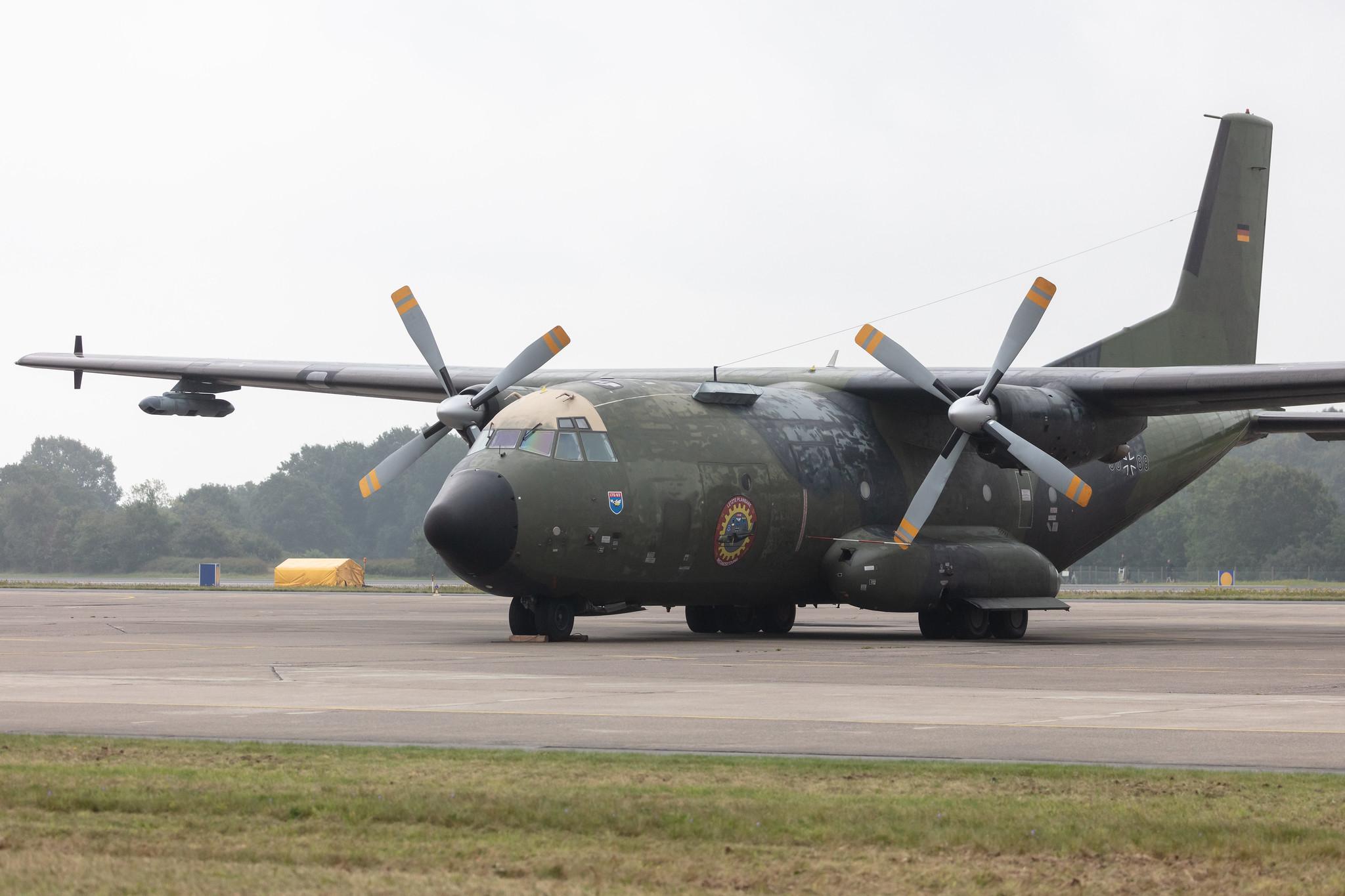 Fliegerhorst Hohn: German Air Force (/ GAF) | Transall C-160D C160 | 50+88 | MSN D125
