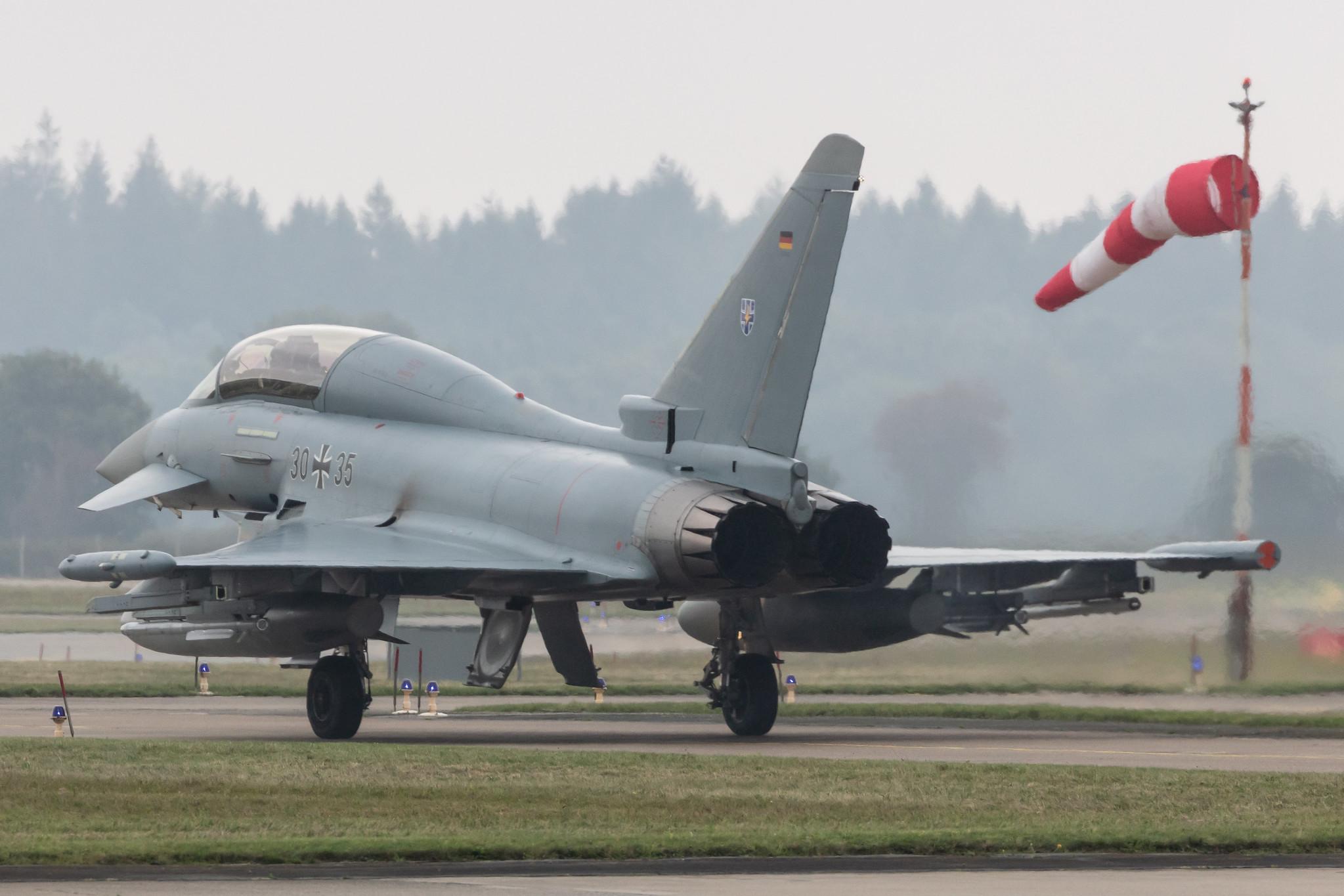 Fliegerhorst Hohn: German Air Force (/ GAF) | Eurofighter Typhoon EF2000 EUFI | 30+35 | MSN GT013