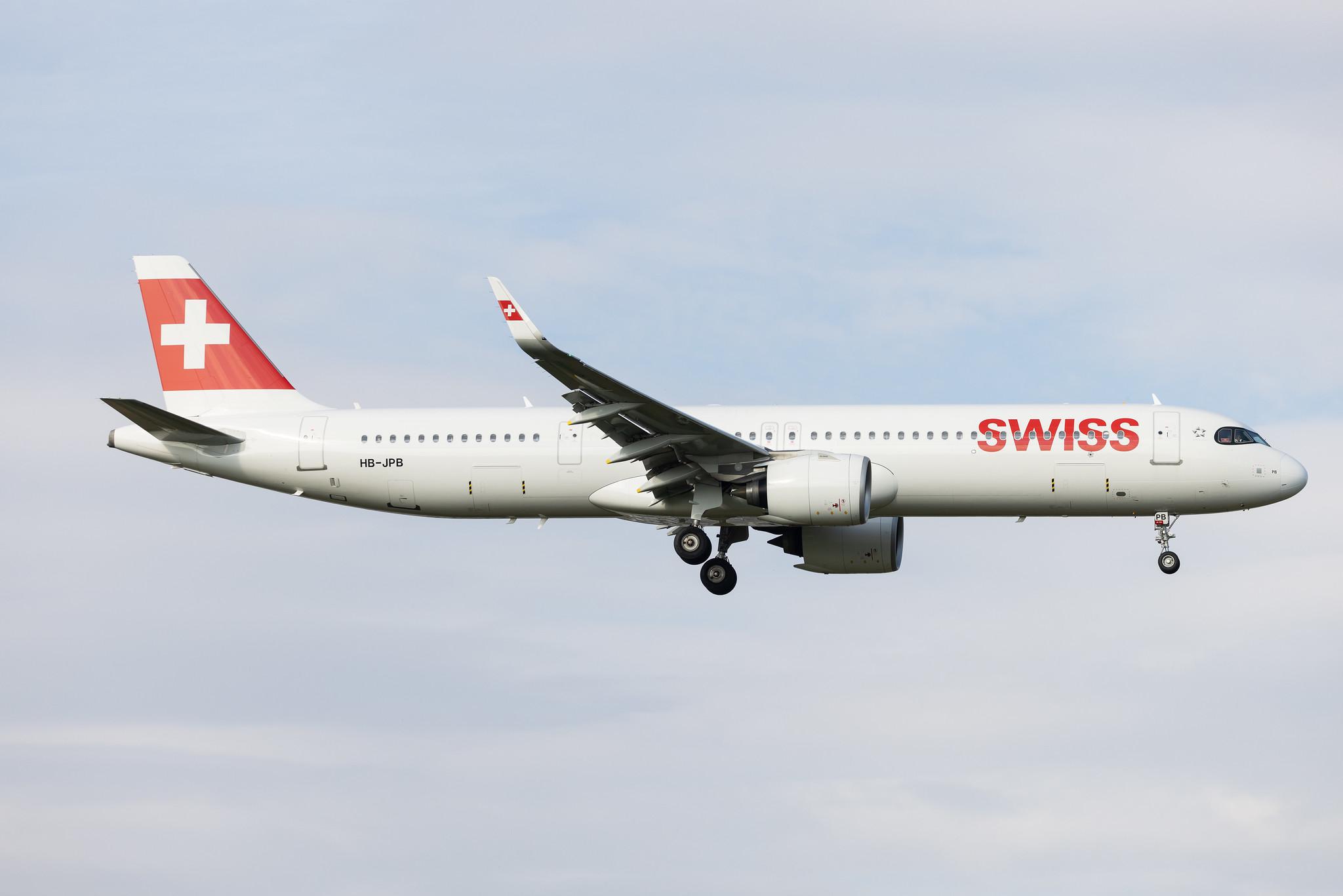 Hamburg Airport: Swiss (LX / SWR) | Airbus A321-271NX A21N | HB-JPB | MSN 61333