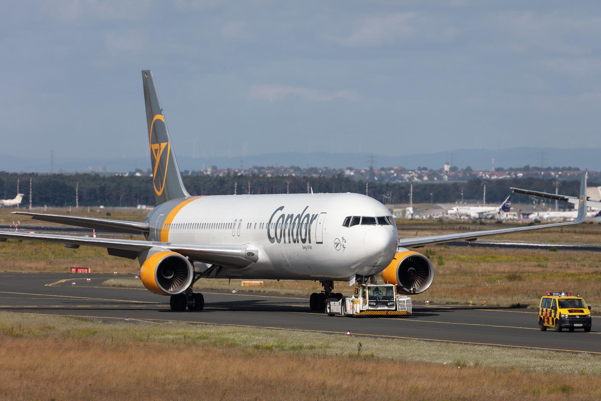 Frankfurt Airport: Condor (DE / CFG) |  Boeing 767-330(ER) B763 | D-ABUA | MSN 26991