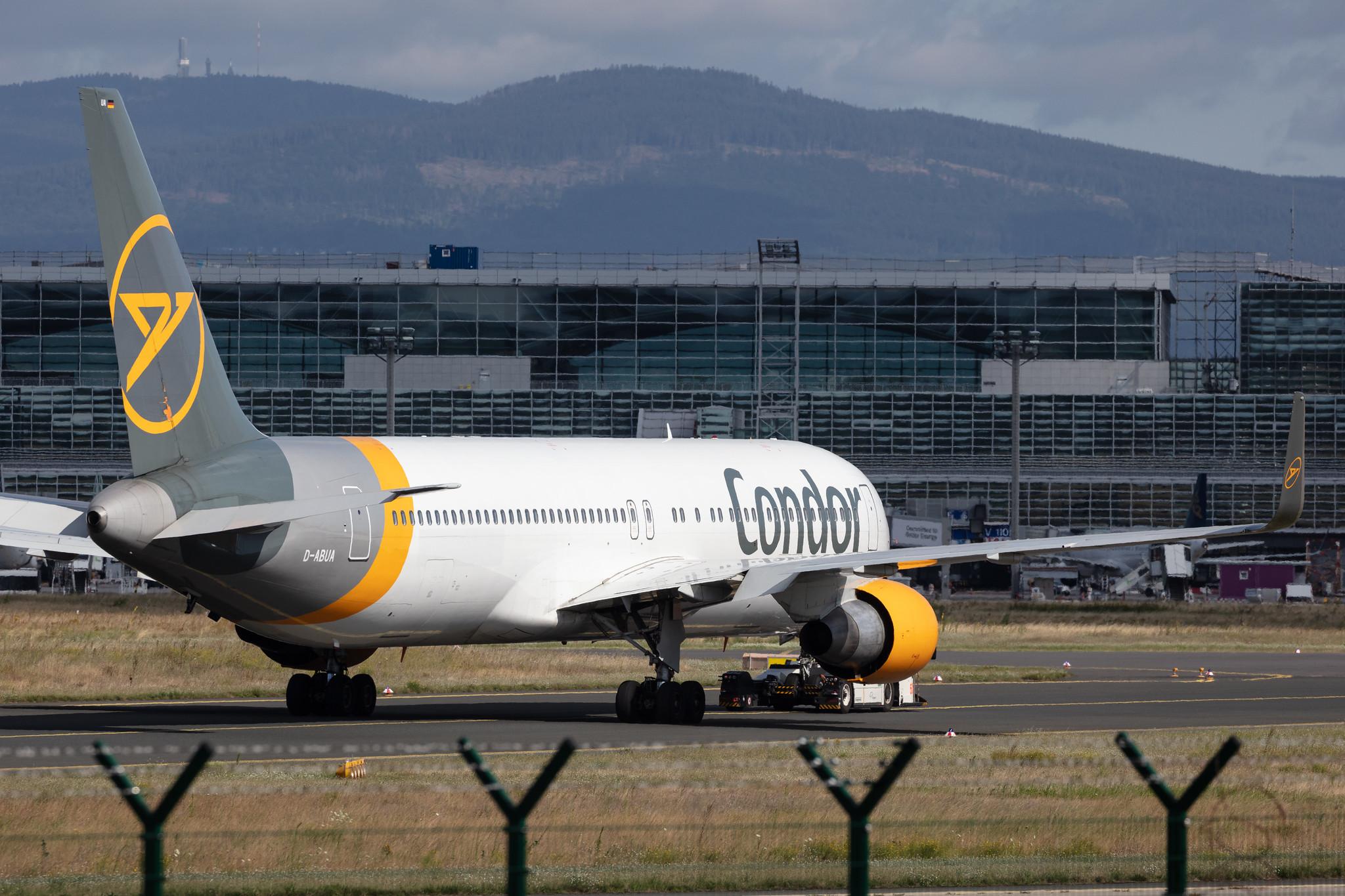 Frankfurt Airport: Condor (DE / CFG) |  Boeing 767-330(ER) B763 | D-ABUA | MSN 26991